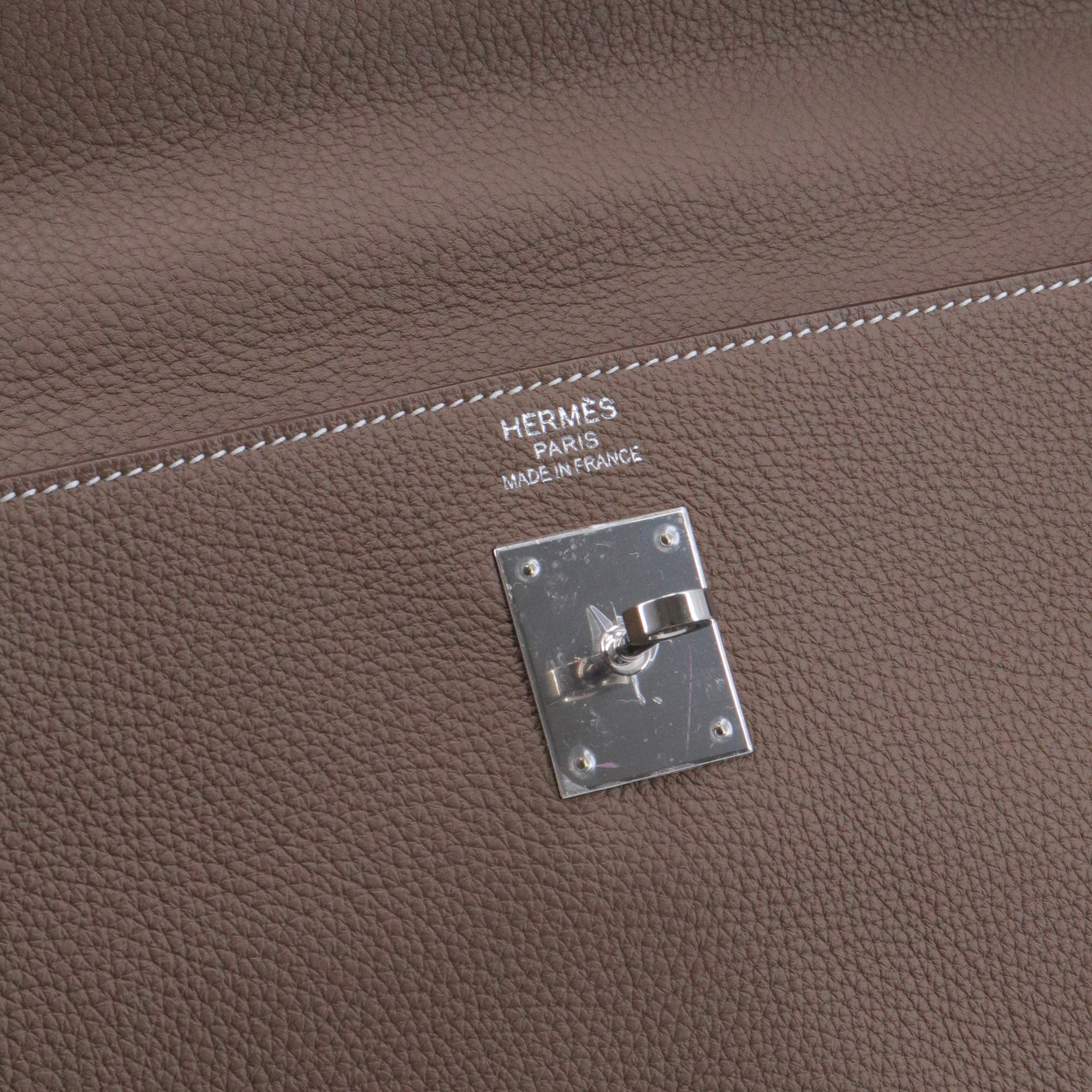 HERMÈS - Sac à main Kelly 35 Hermès en cuir togo étoupe