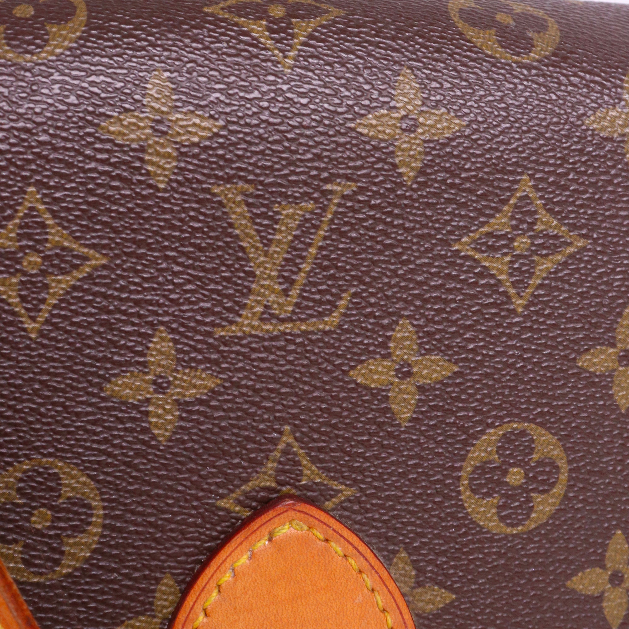 LOUIS VUITTON - Sac à bandoulière Saint Cloud Louis Vuitton en toile monogrammée vintage