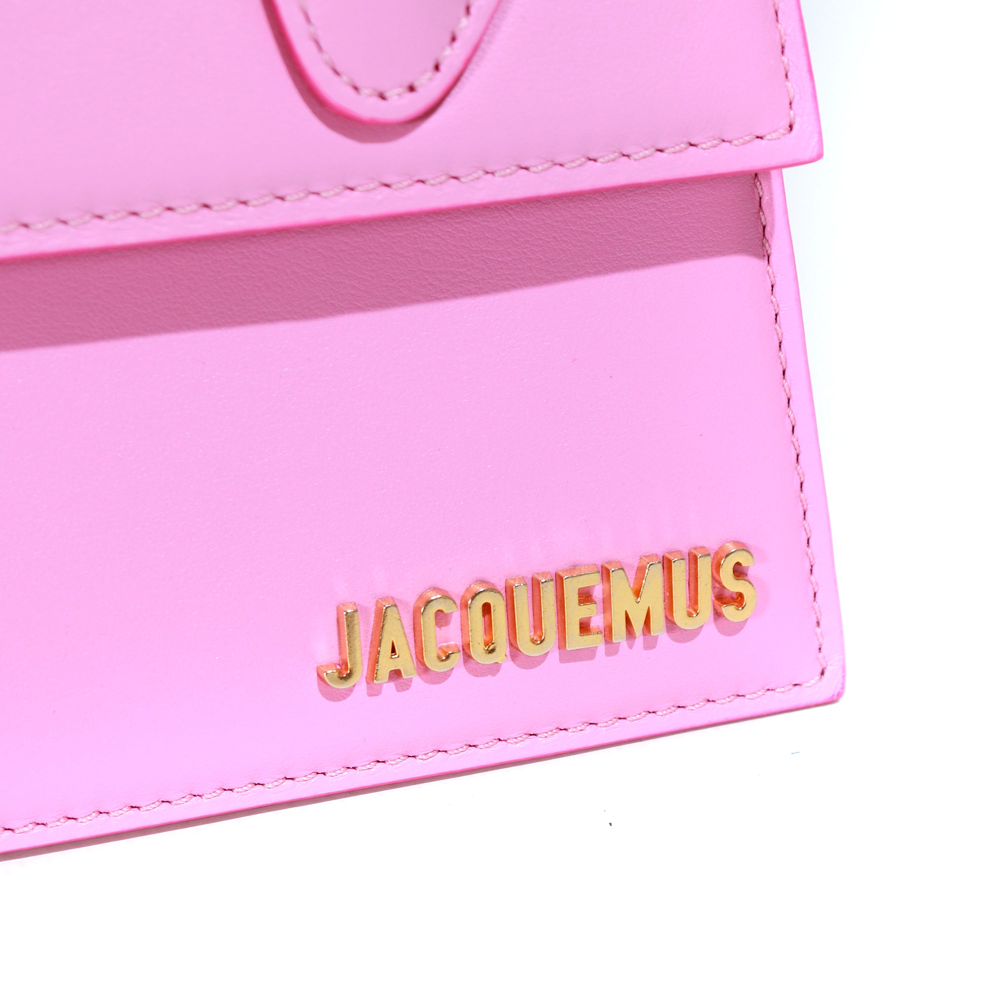 JACQUEMUS - Medium Chiquito shoulder bag in pastel pink leather