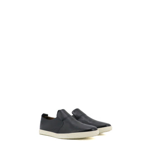 HERMÈS - Hermès moccasins in perforated black leather (size 40)