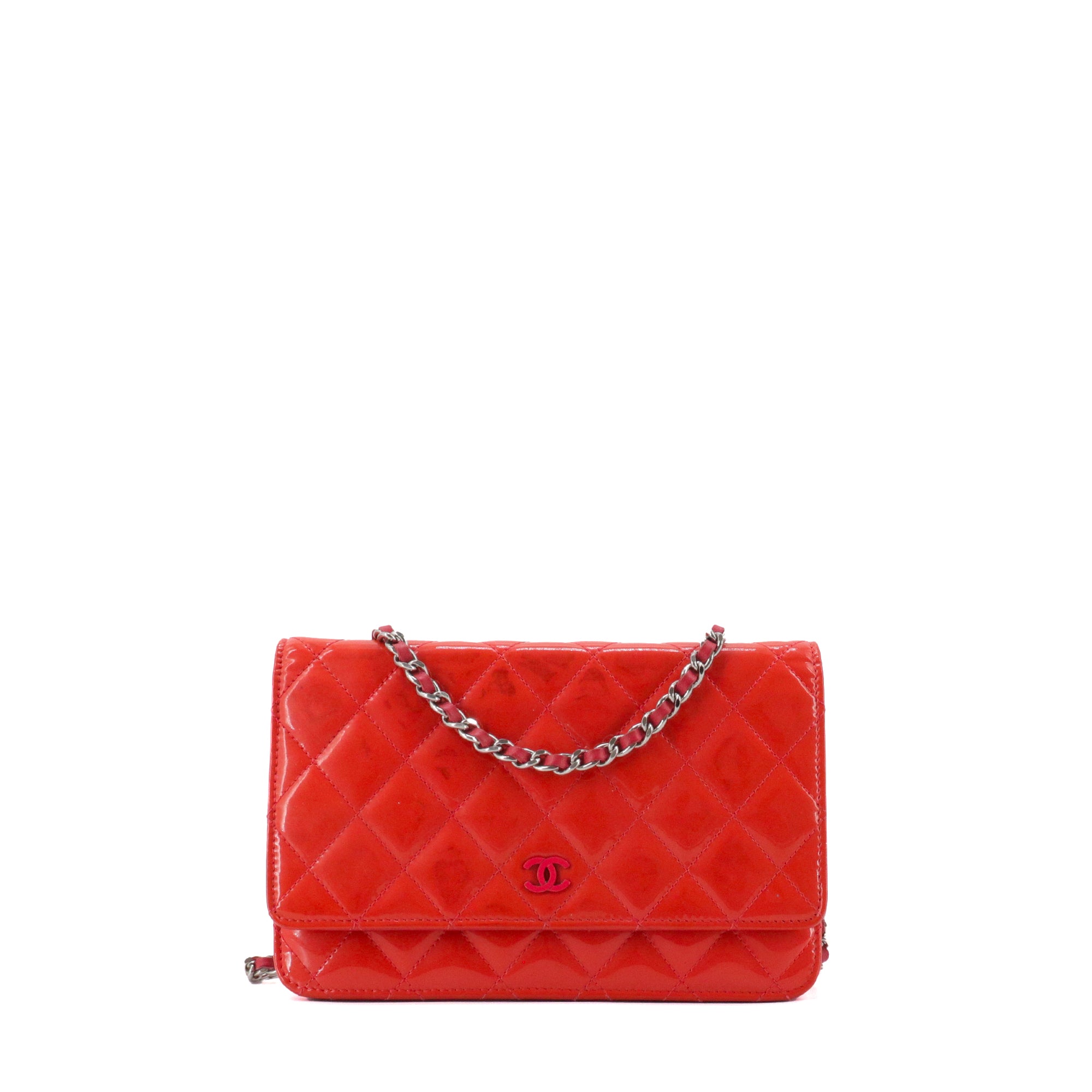CHANEL - Chanel Wallet On Chain shoulder bag in pink patent leather