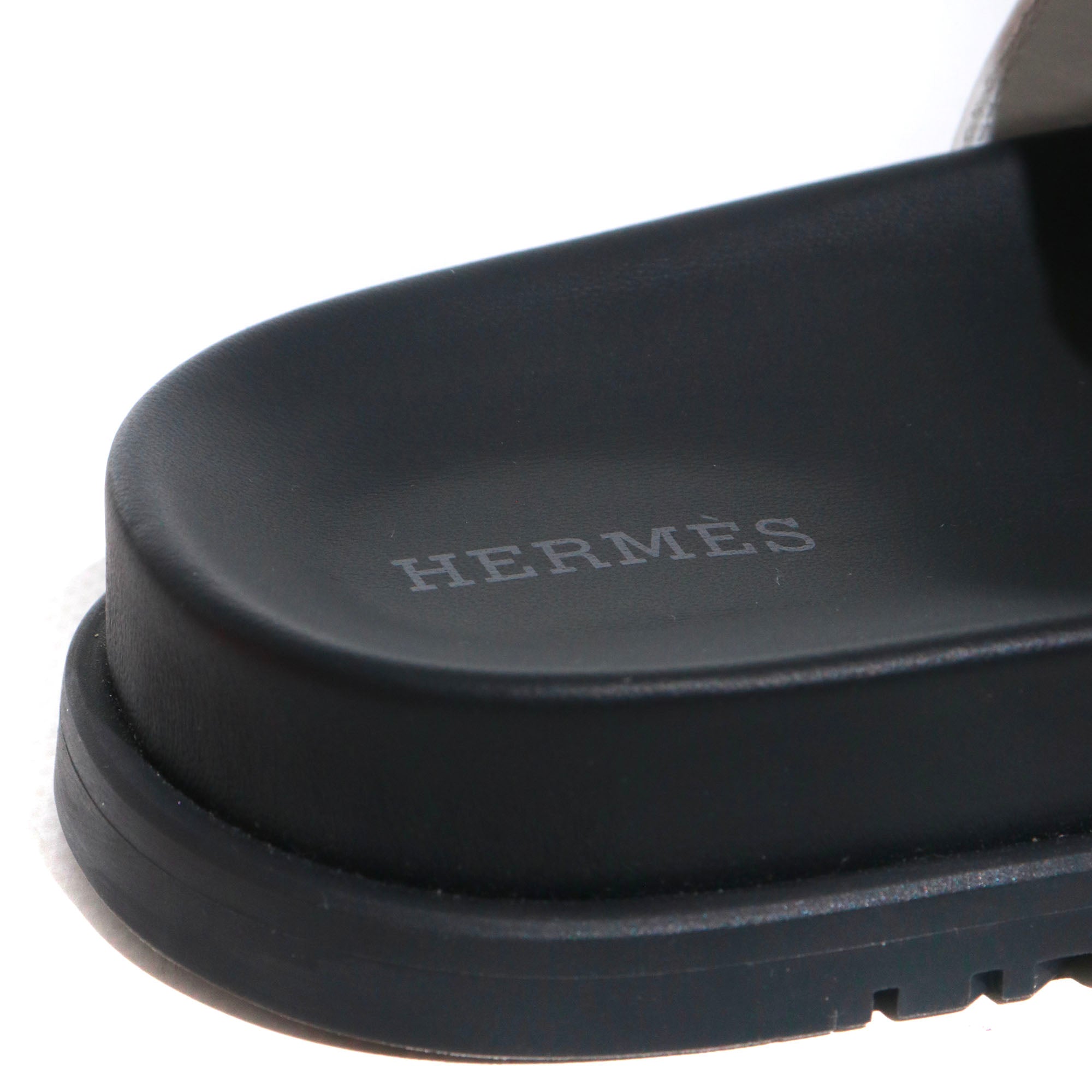 HERMÈS - Empire Hermès sandals in white leather (T38.5)