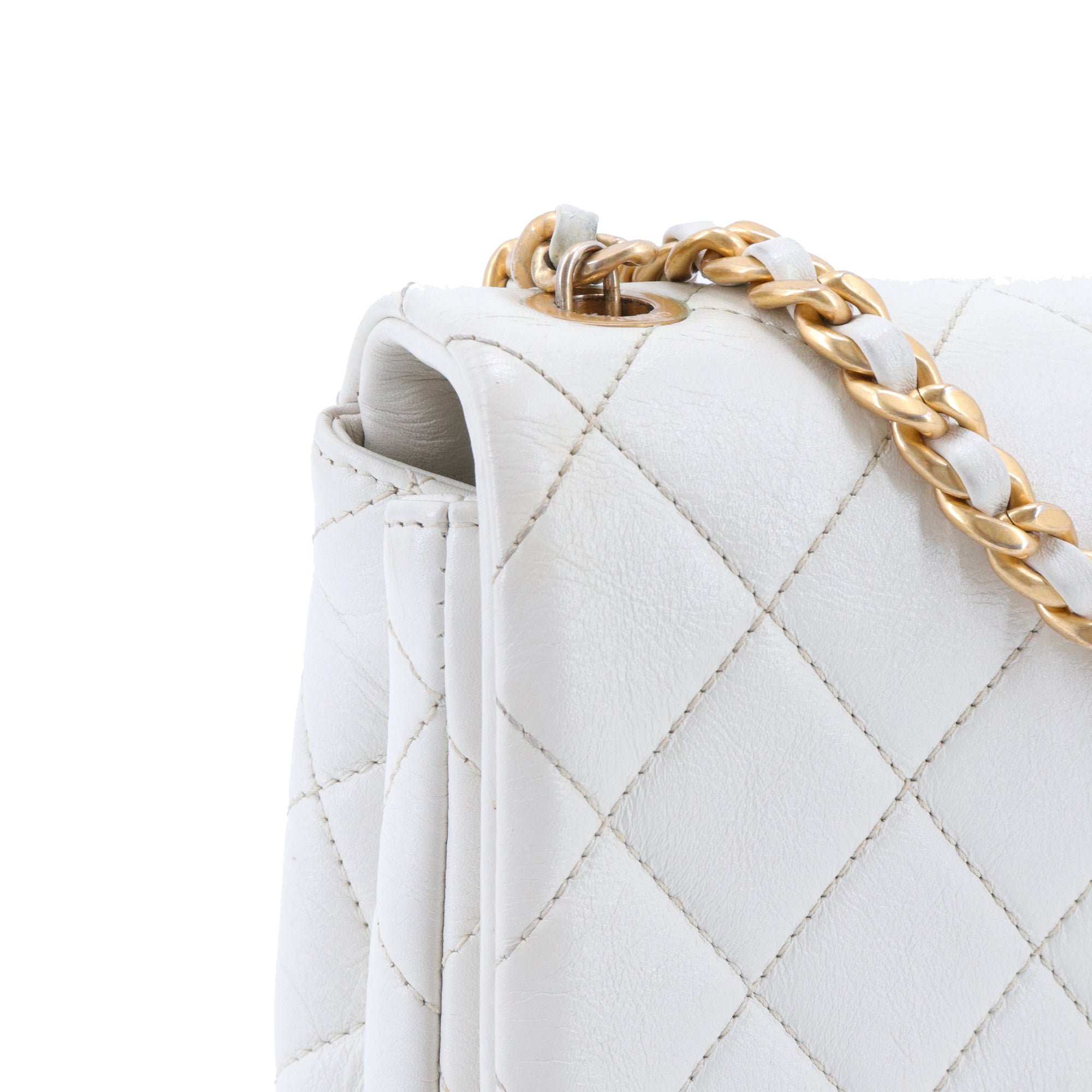 CHANEL - Chanel Pearl Side Flap shoulder bag in white glazed leather, limited edition