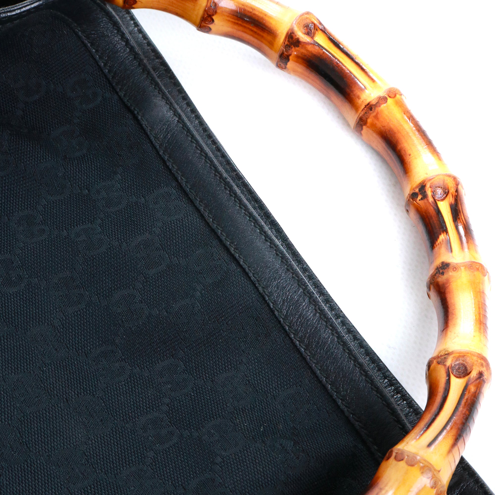 GUCCI - Gucci Bamboo tote bag in black canvas and leather