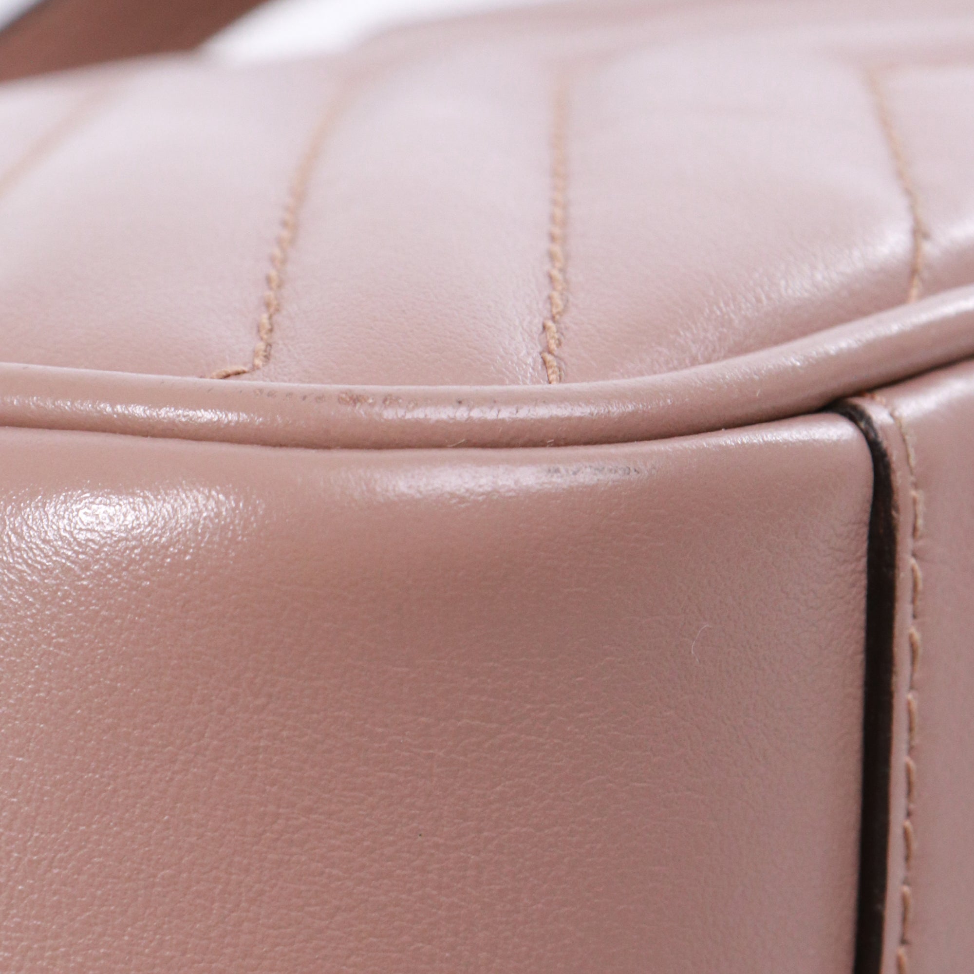 GUCCI - Gucci Small Size GG Marmont shoulder bag in pink leather