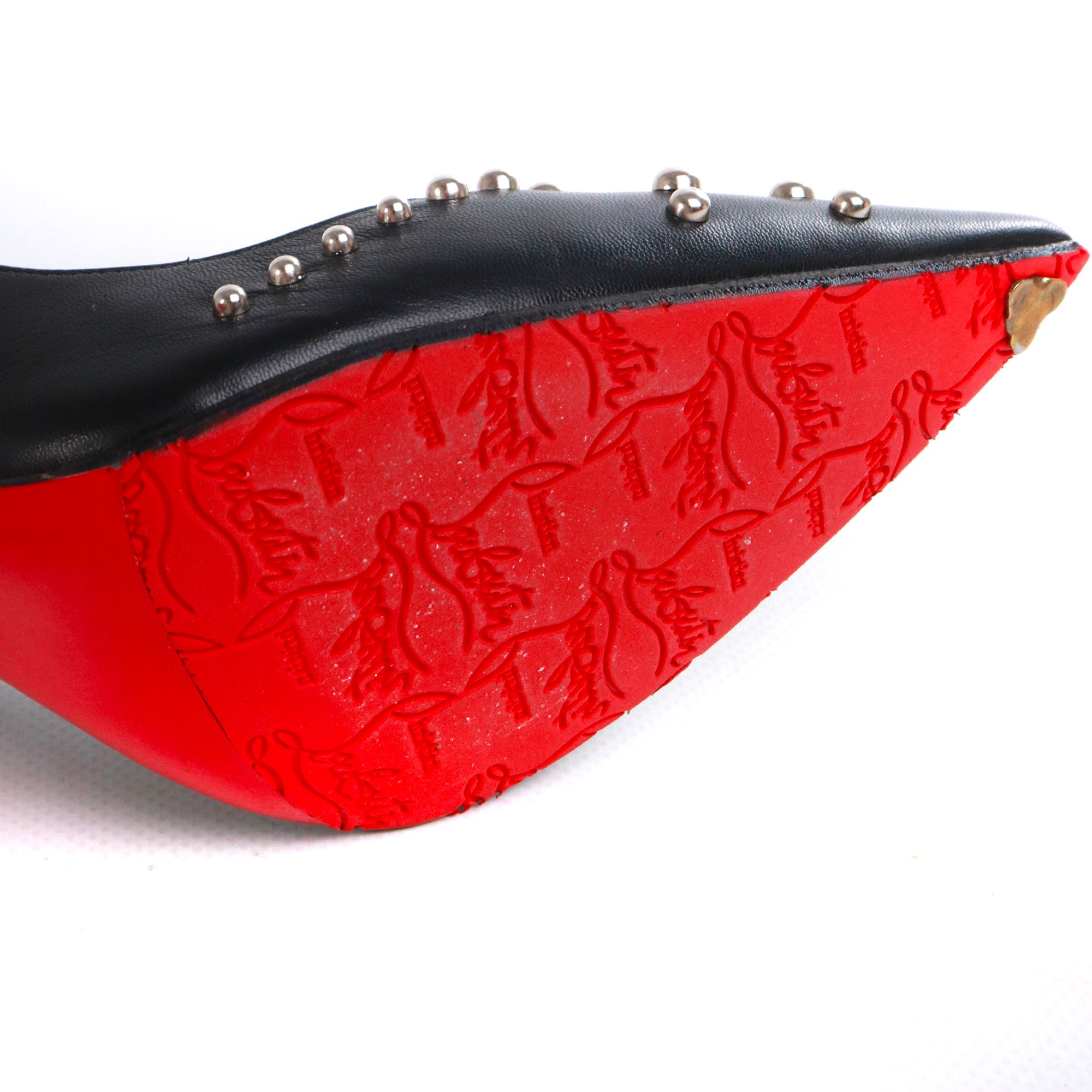 LOUBOUTIN - Escarpins So Kate Louboutin en cuir lisse noir et clous argentés (T38)