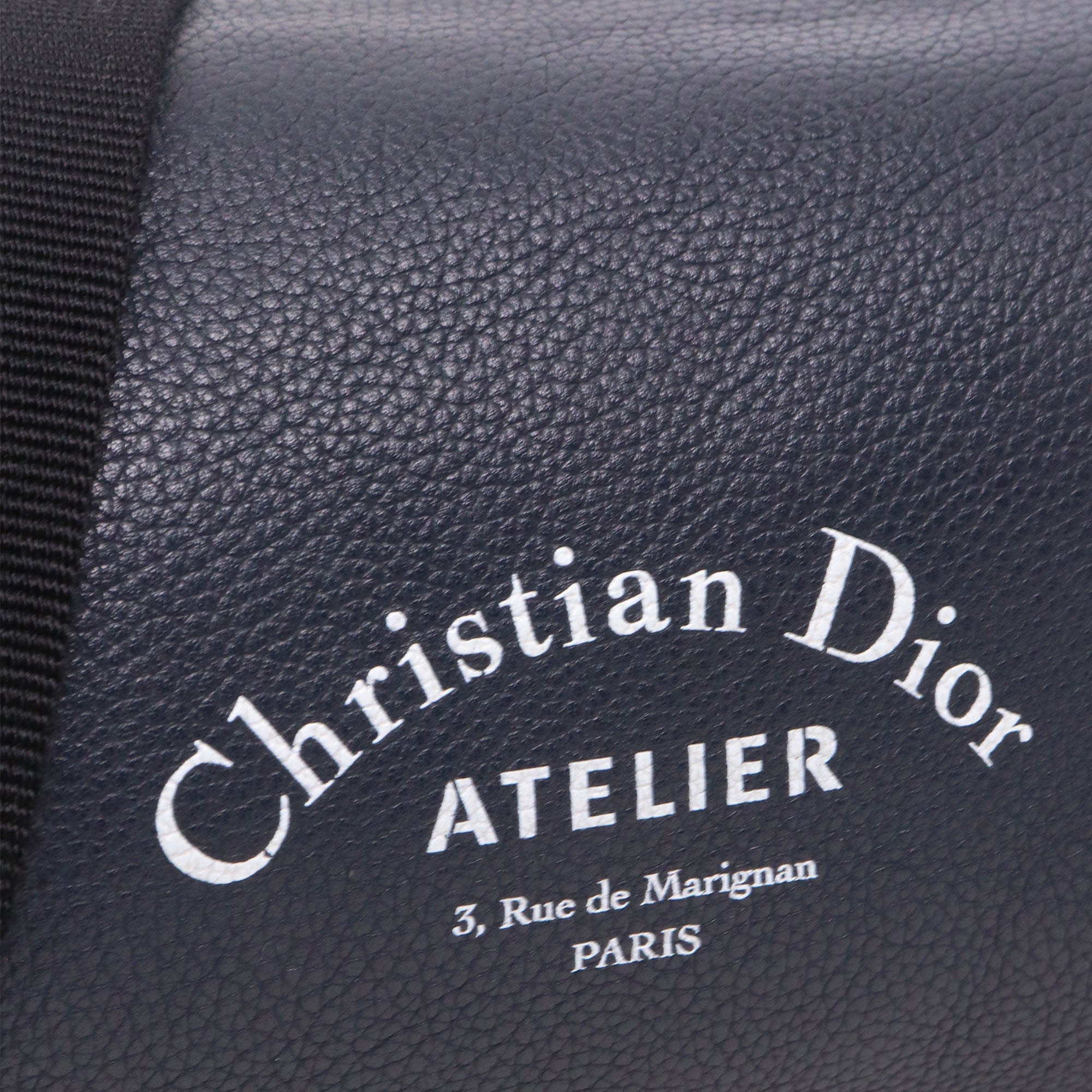DIOR - Sac à bandoulière Roller Dior en cuir grainé bleu marine