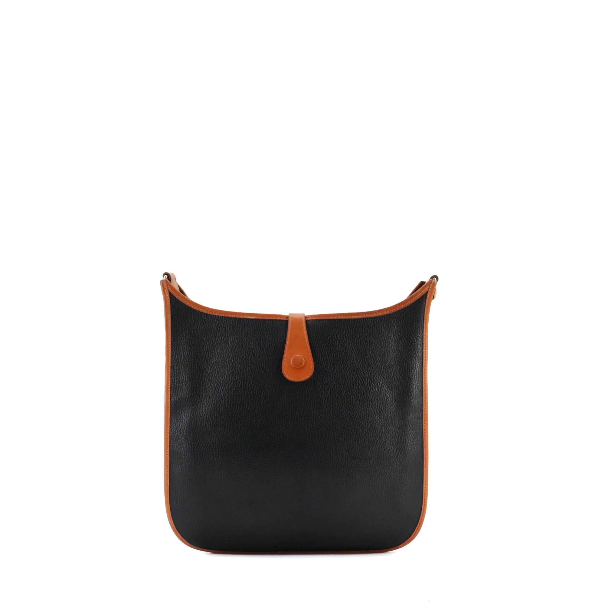 HERMÈS - Sac à bandoulière Evelyne III Hermès en cuir clémence noir et gold