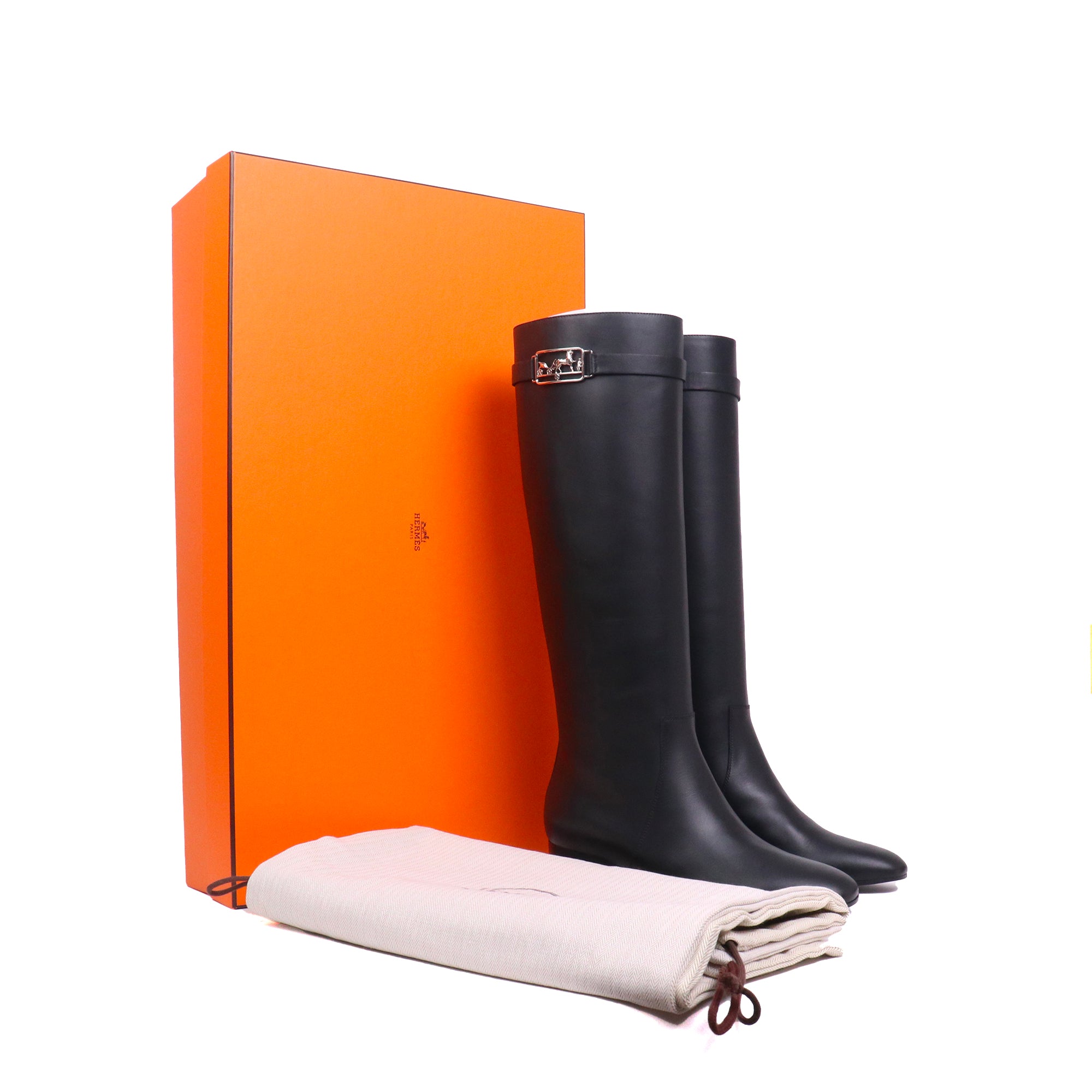 HERMÈS - Bottes à talons Versailles Hermès en cuir noir (T37)