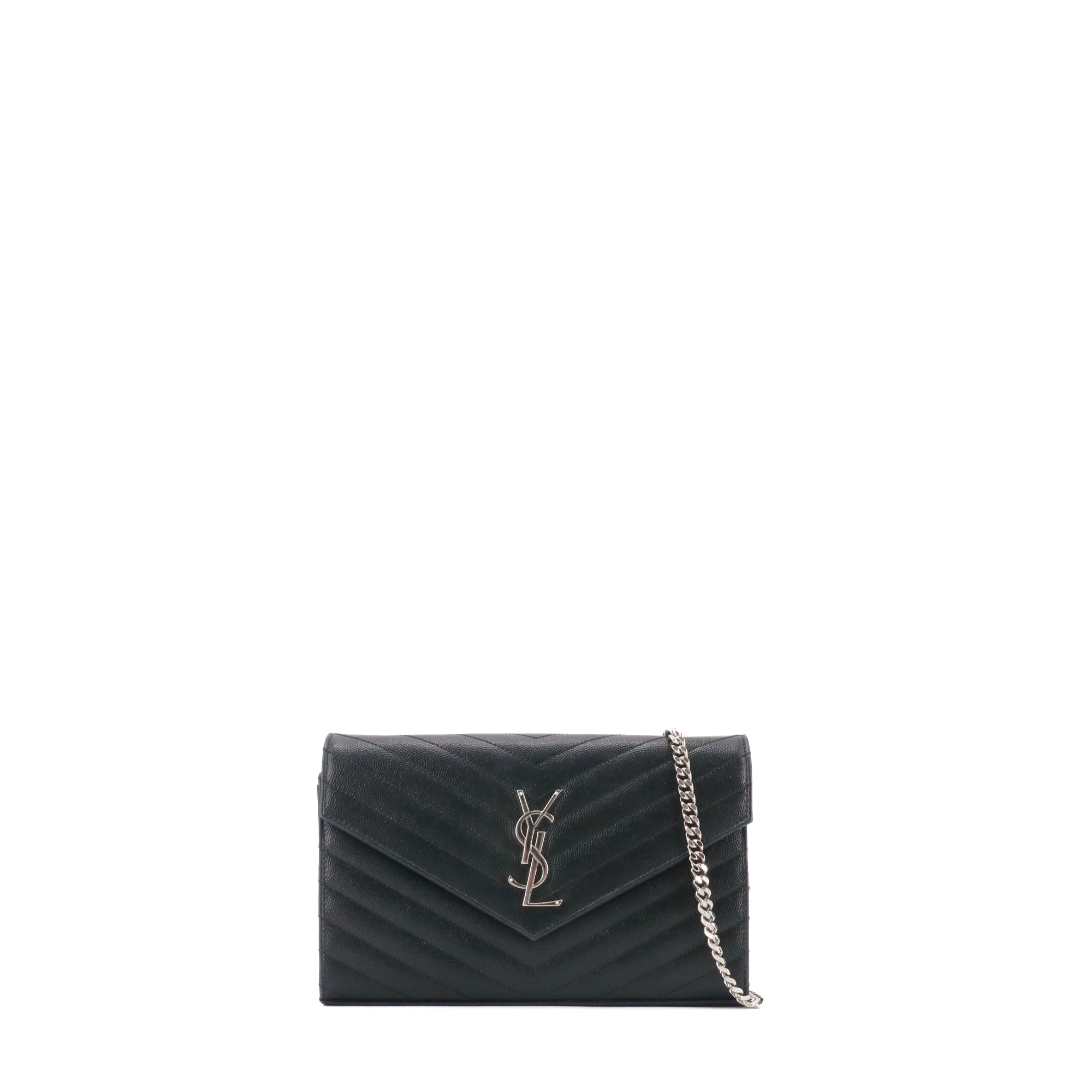 SAINT LAURENT - Sac à bandoulière Wallet on chain Cassandre Saint Laurent cuir grainé chevron noir