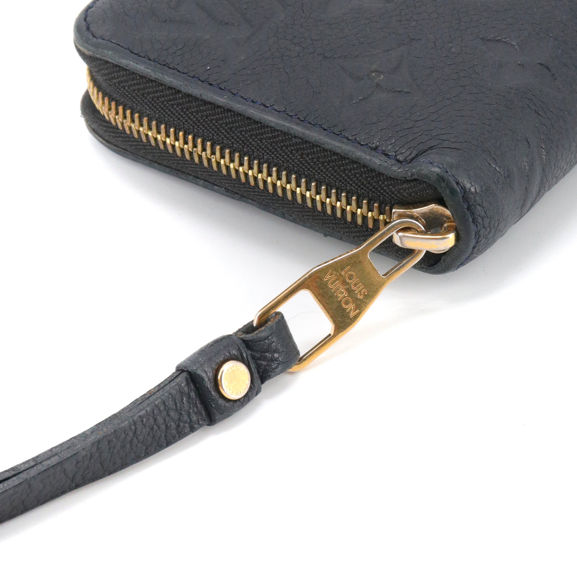 LOUIS VUITTON - Portefeuille Zippy Louis Vuitton en cuir empreinte bleu marine