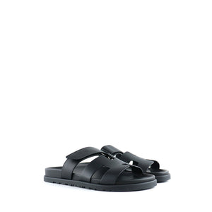 HERMÈS - Chypre sandals in black smooth leather (T37)