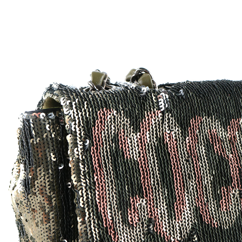 CHANEL - Sac à main Timeless en sequins Coco Cuba édition limitée