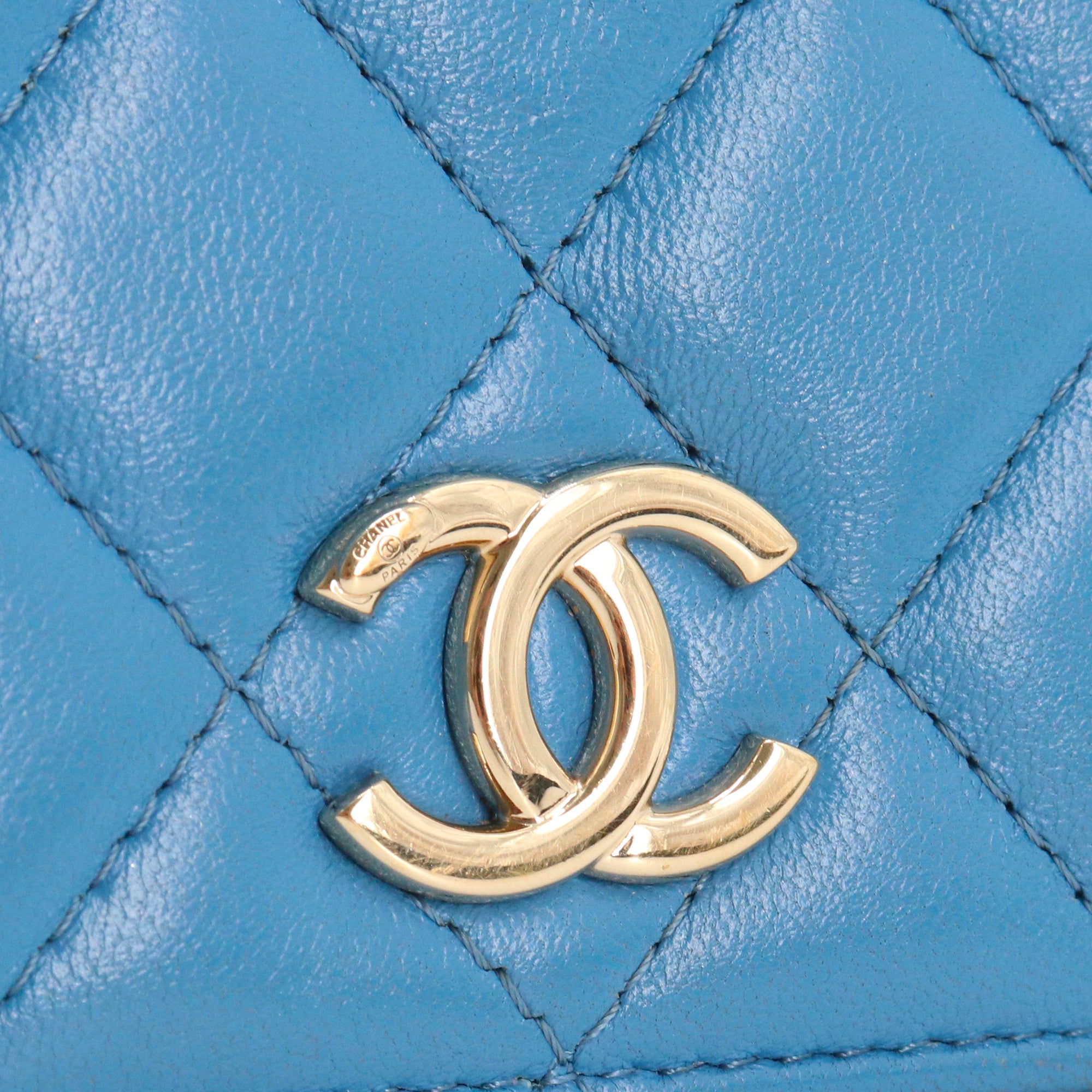 CHANEL - Timeless Wallet On Chain bag in pink patent leather
