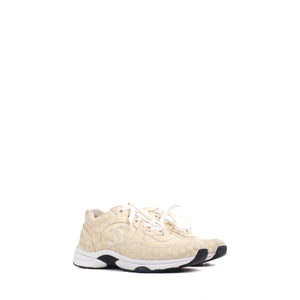 CHANEL - Sneakers CC Chanel en daim beige (T38)