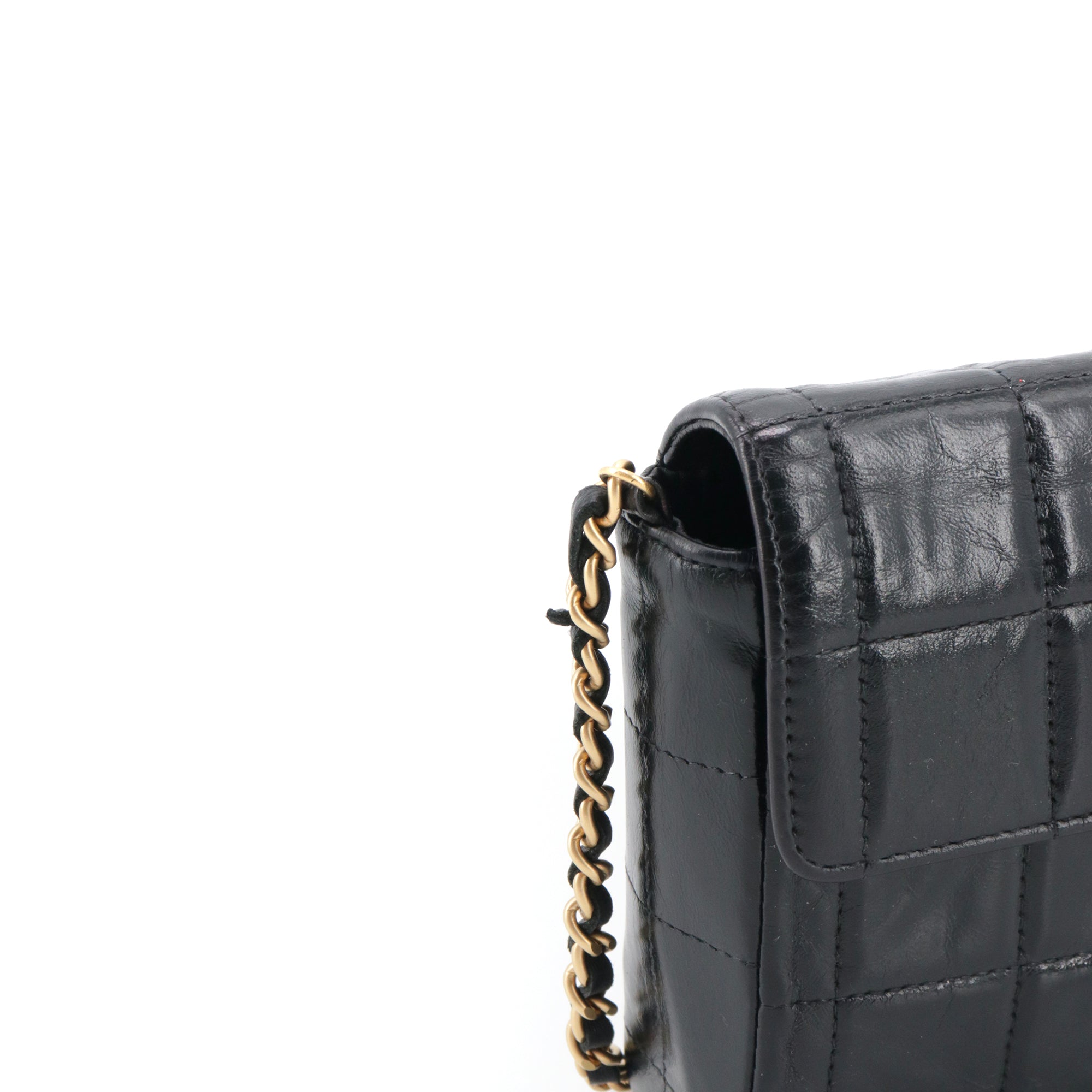 CHANEL - Vintage Chanel Caméra shoulder bag in cream white leather