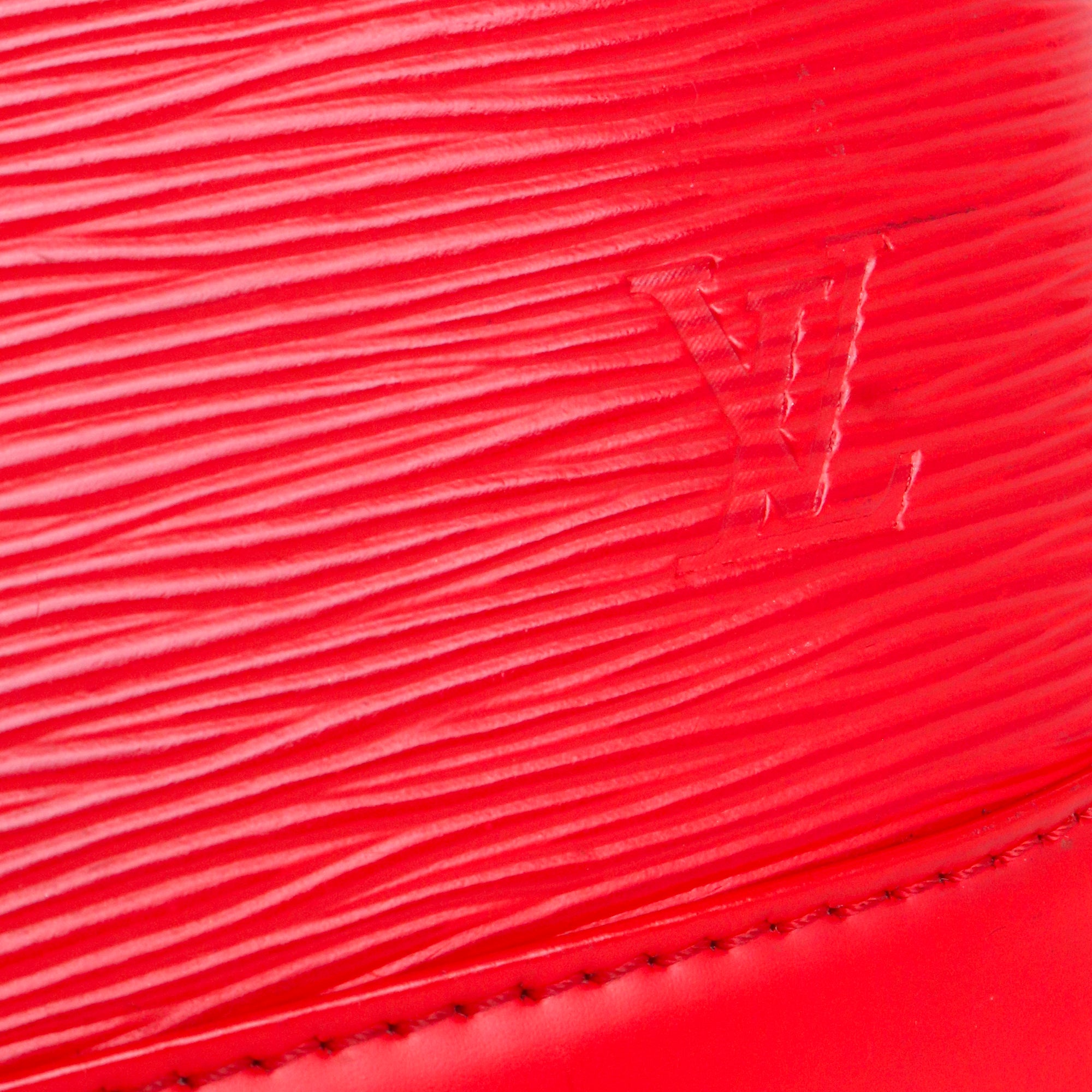 LOUIS VUITTON - Sac à bandoulière Alma BB Louis Vuitton en cuir épi rouge