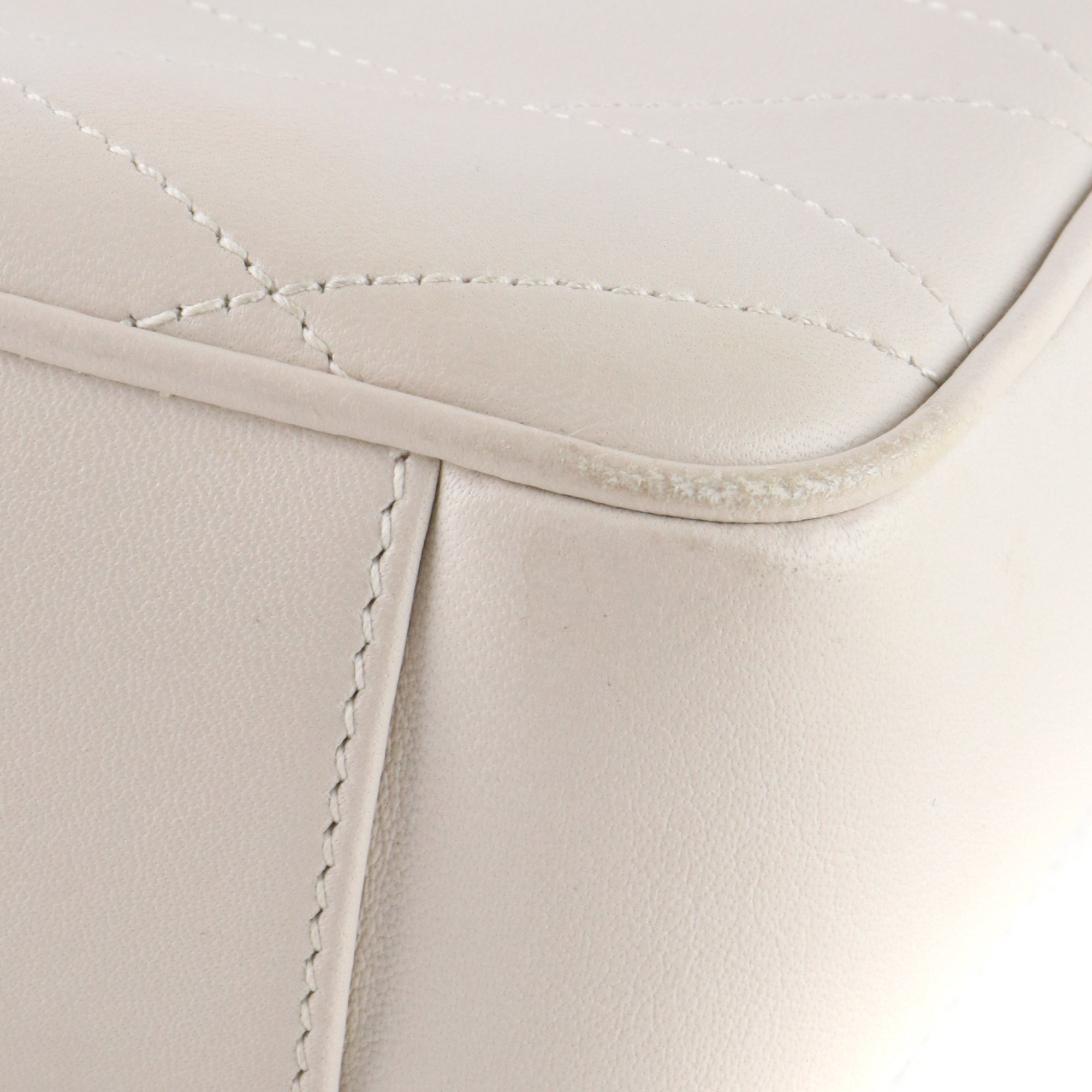 SAINT LAURENT - Sac à bandoulière Le Maillon en cuir beige