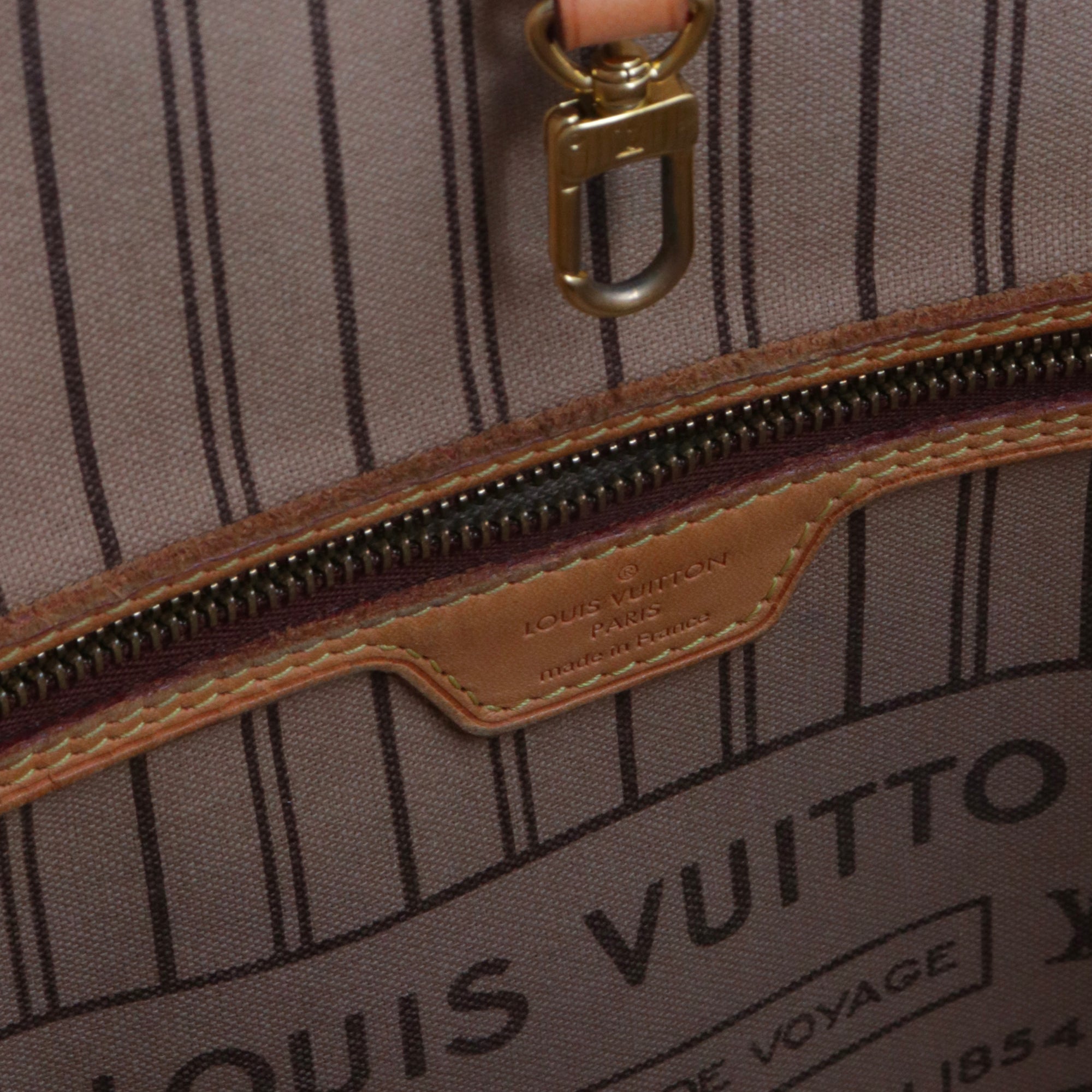 LOUIS VUITTON - Sac cabas Neverfull MM Louis Vuitton en toile monogrammée