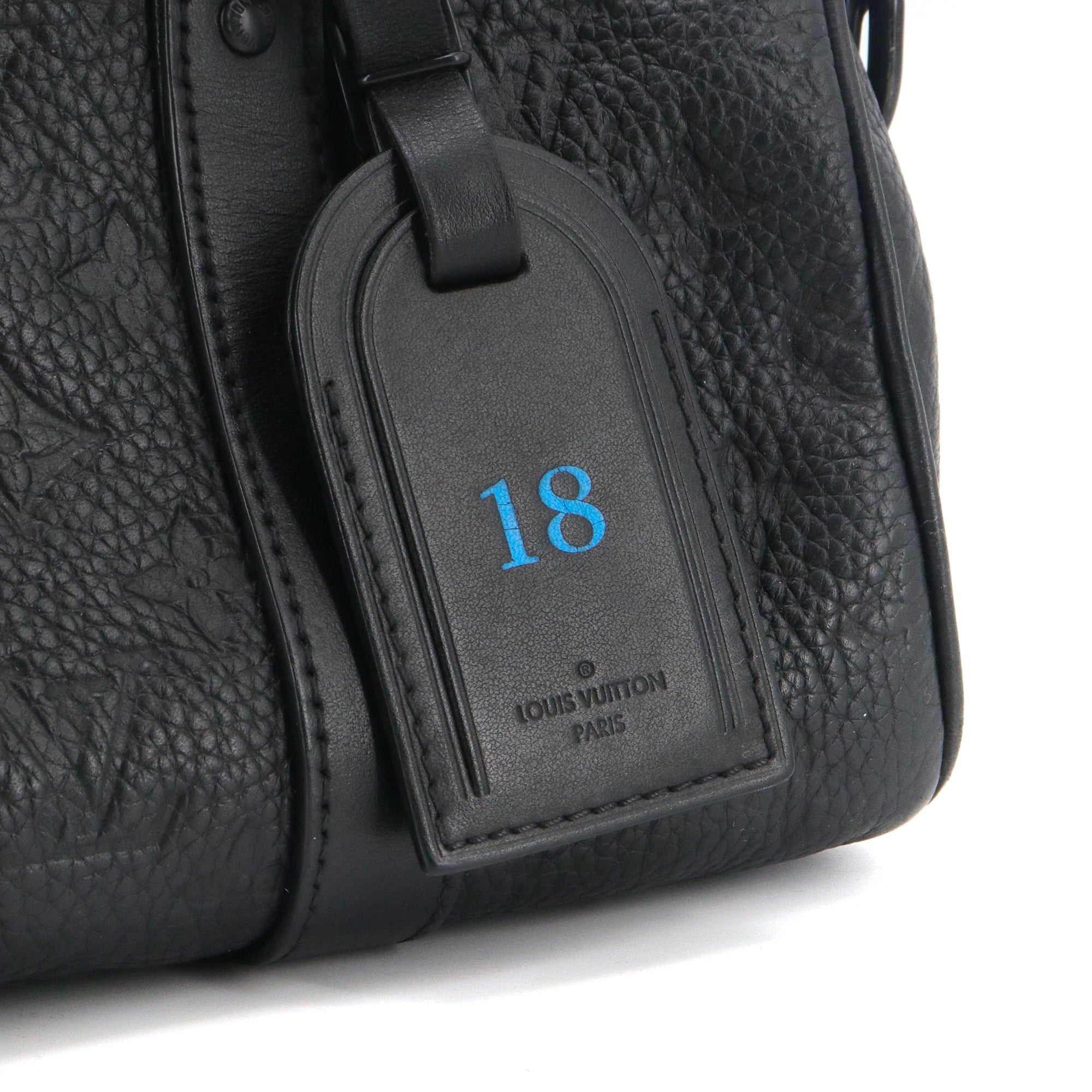 LOUIS VUITTON - Sac de bandoulière Keepall XS Louis Vuitton en cuir empreinte noir