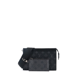 LOUIS VUITTON - Louis Vuitton Gaston Wearable shoulder bag in Eclipse monogram canvas