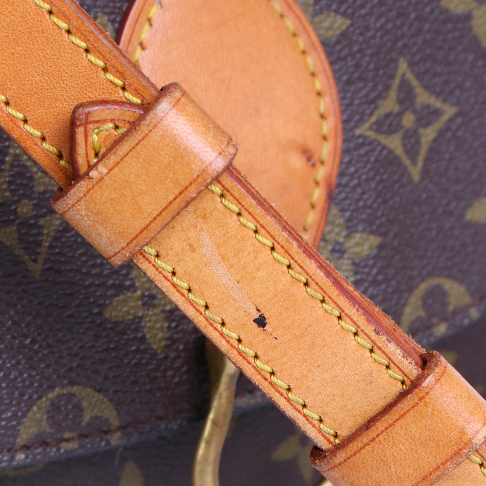 LOUIS VUITTON - Sac à bandoulière Saint Cloud Louis Vuitton en toile monogrammée vintage