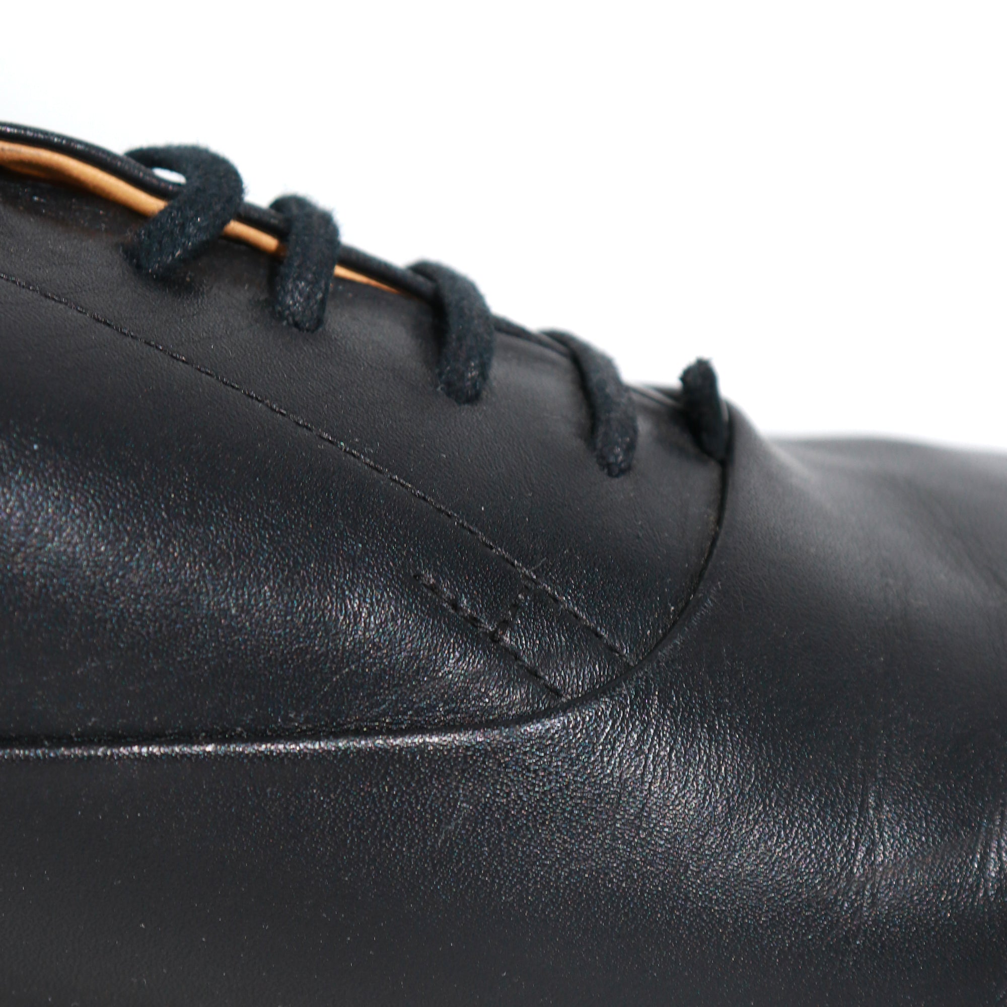 HERMÈS - Black leather sneakers (T42)