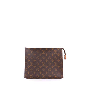 LOUIS VUITTON - Louis Vuitton 26 pouch in monogram coated canvas