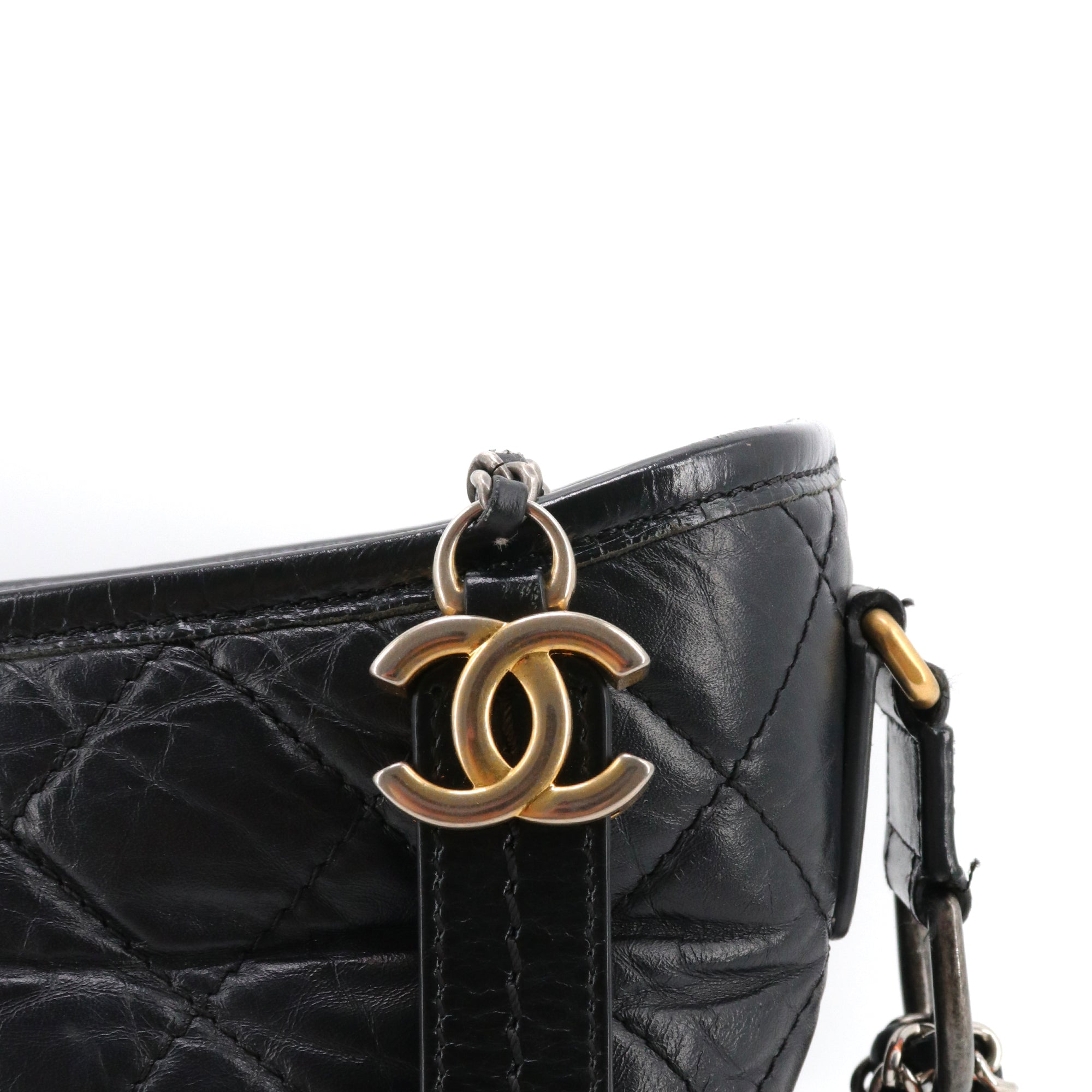 CHANEL - Chanel Gabrielle GM black leather shoulder bag