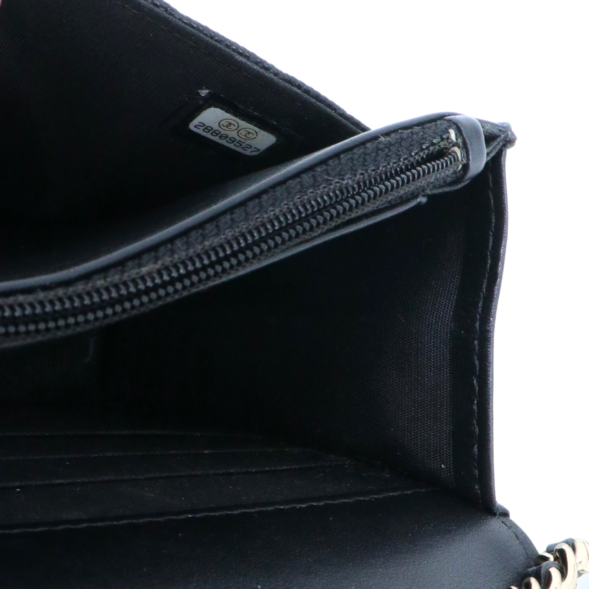 CHANEL - Sac à bandoulière Wallet On Chain Filigree Chanel en cuir caviar noir