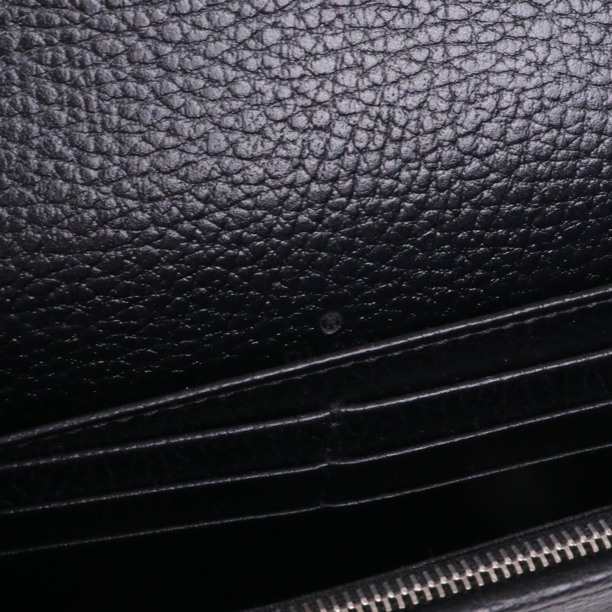 GUCCI - GG Marmont Small Size shoulder bag in black leather
