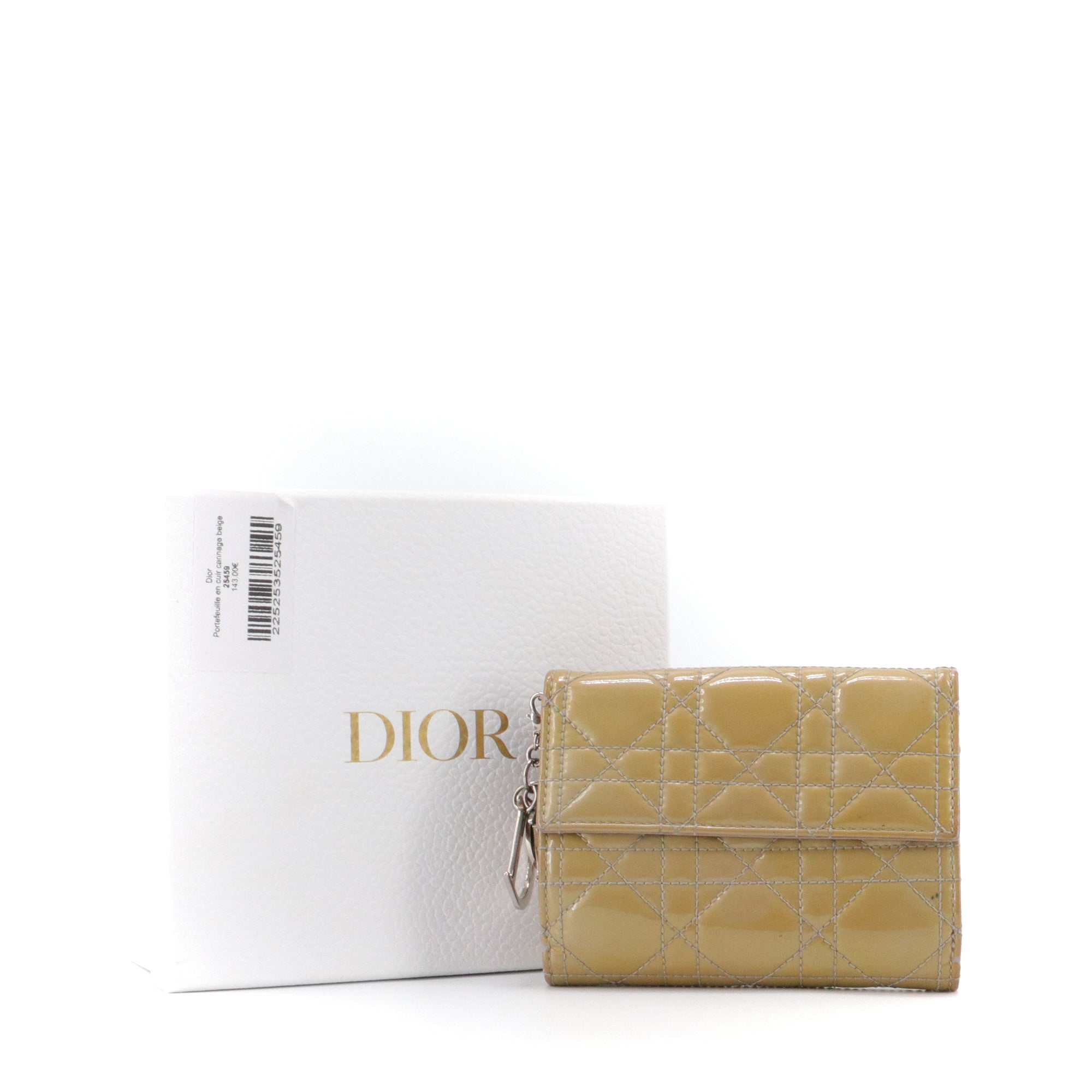 DIOR - Lotus Lady Dior wallet in beige patent cannage leather