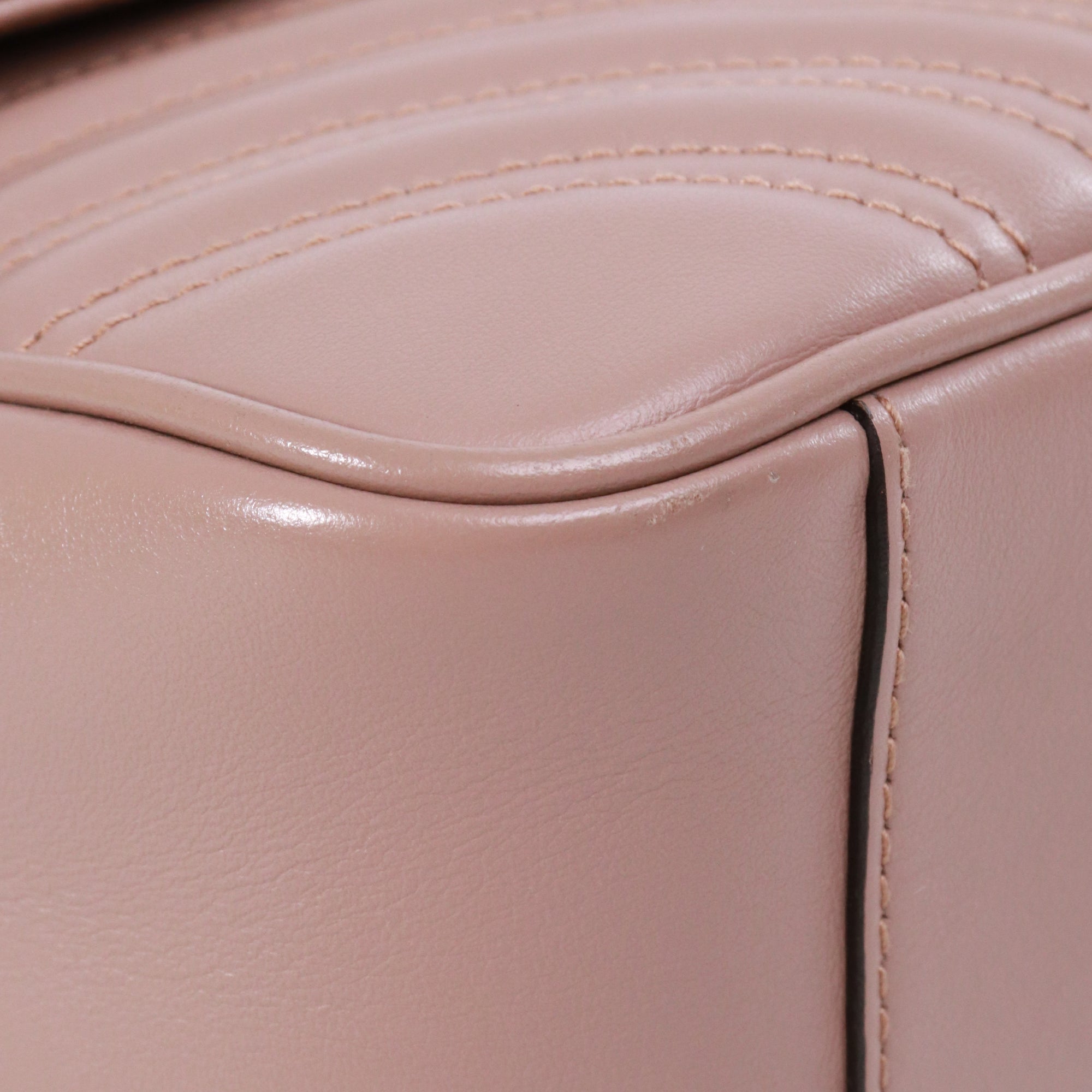 GUCCI - Gucci Small Size GG Marmont shoulder bag in pink leather