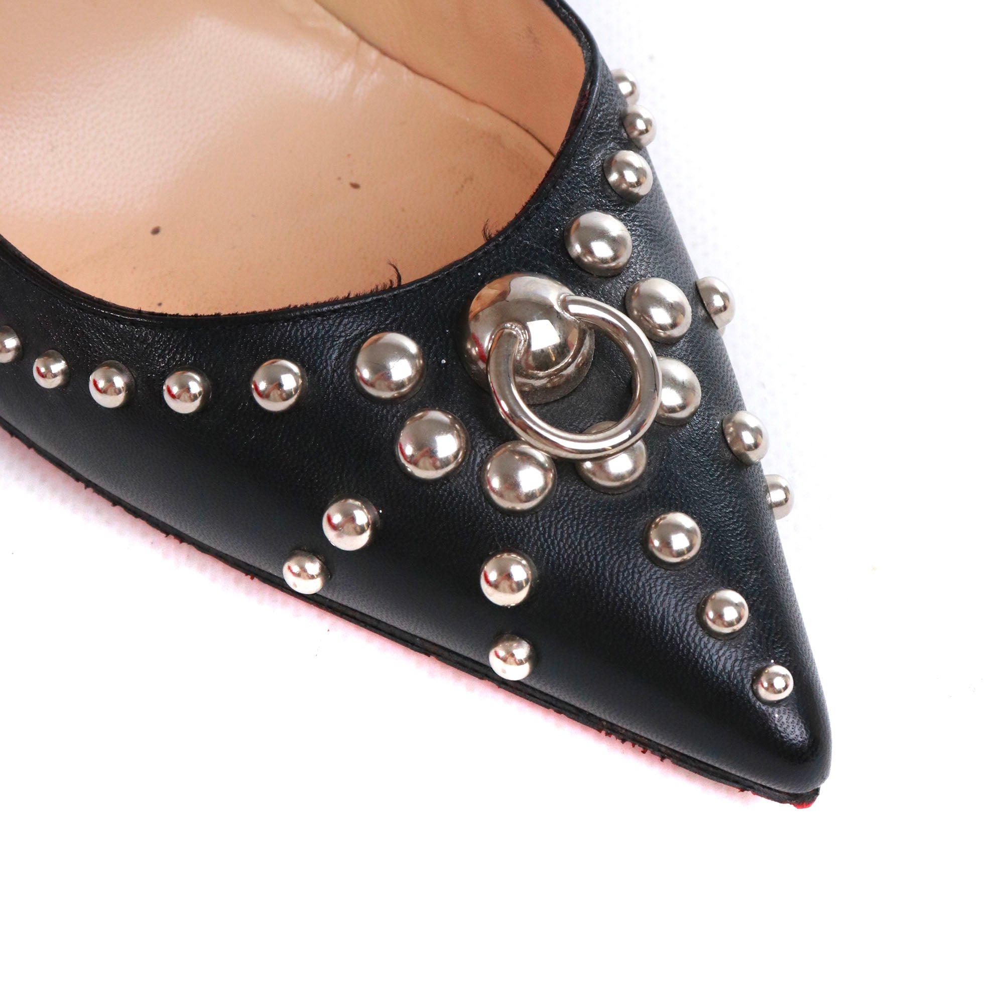 LOUBOUTIN - Escarpins So Kate Louboutin en cuir lisse noir et clous argentés (T38)