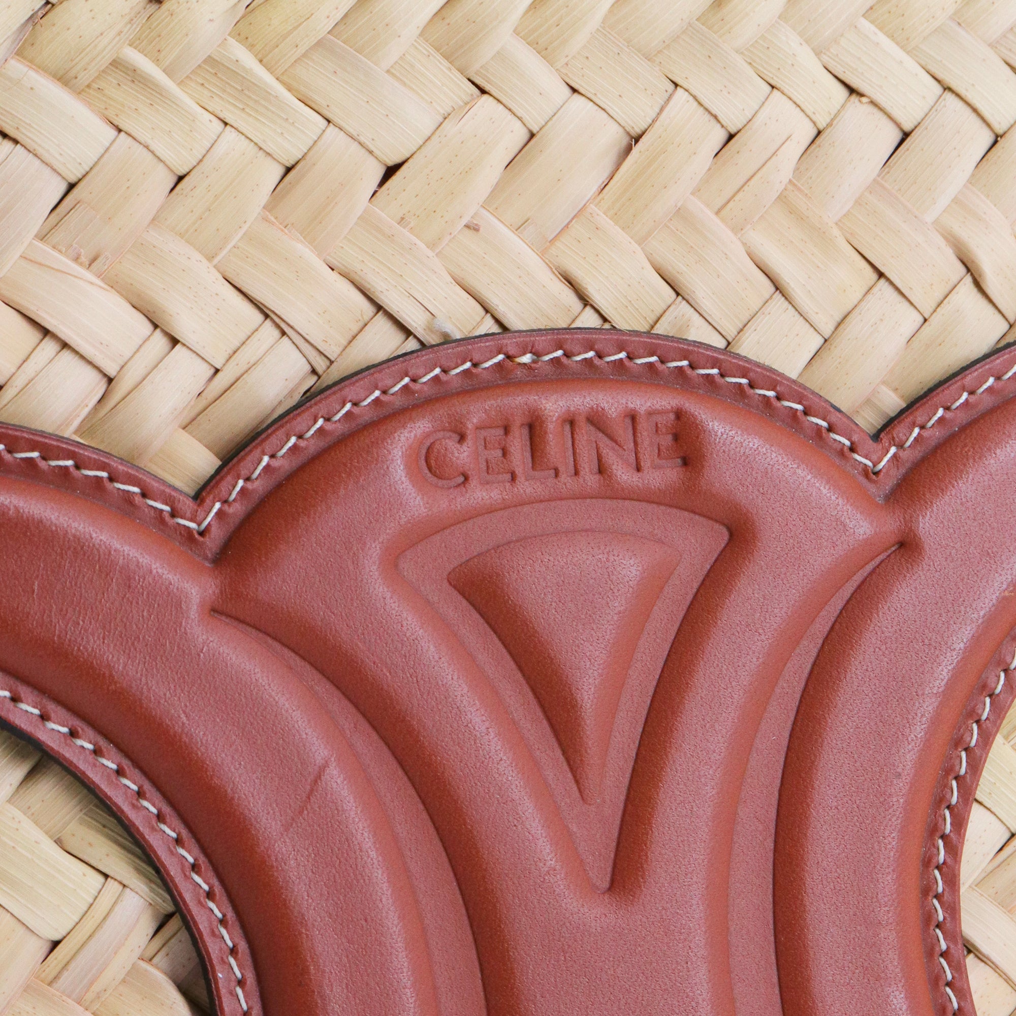 CELINE - Triomphe wicker basket teen model