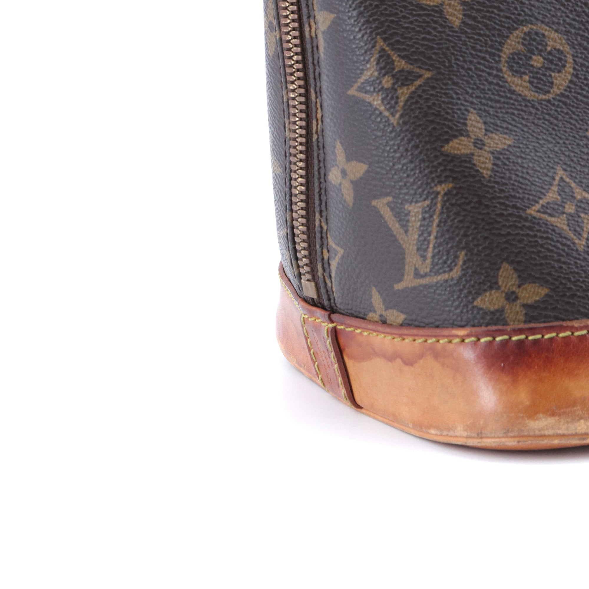 LOUIS VUITTON - Sac à main Alma PM Louis Vuitton en toile monogrammée vintage