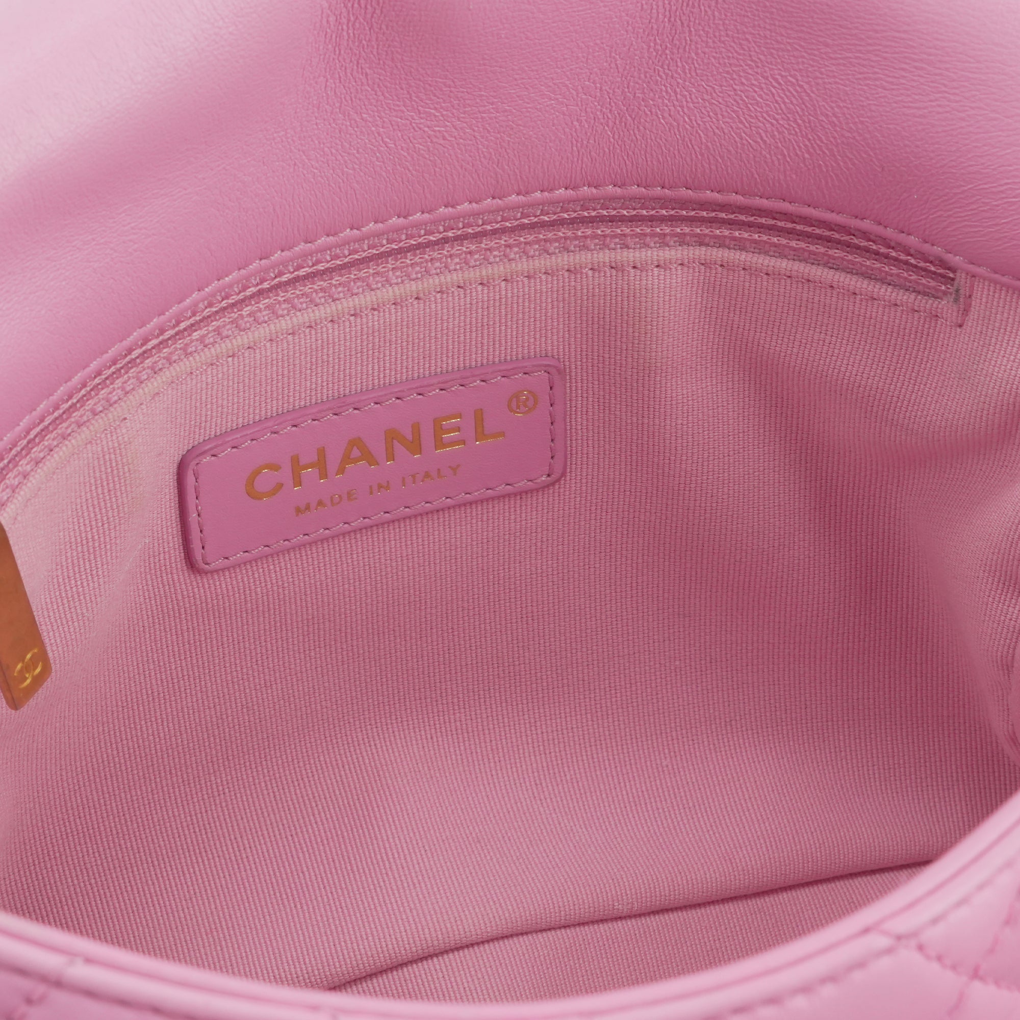 CHANEL - Limited Edition Chanel Pink Leather Shoulder Bag