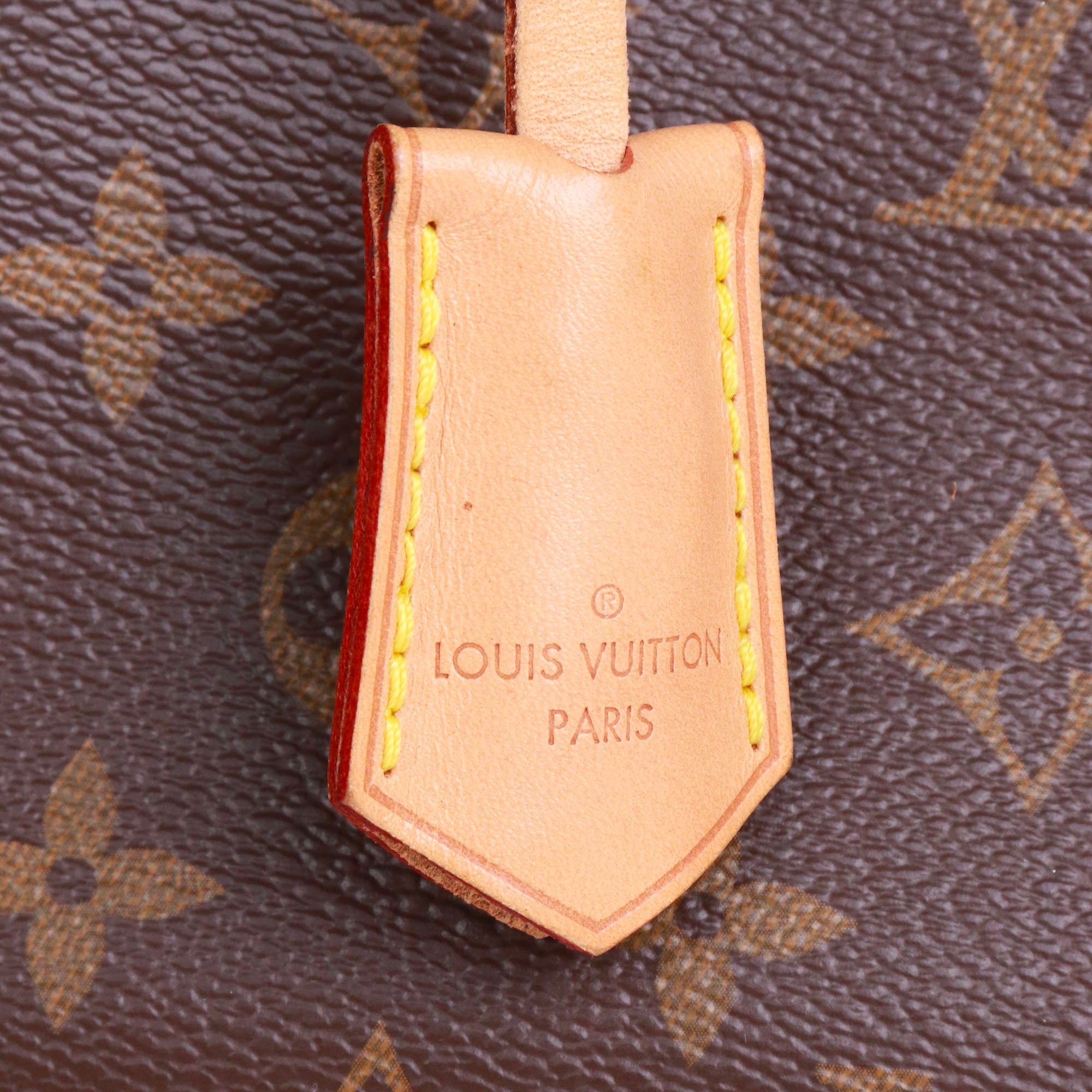 LOUIS VUITTON - Sac à main Montaigne MM Louis Vuitton en toile monogrammée