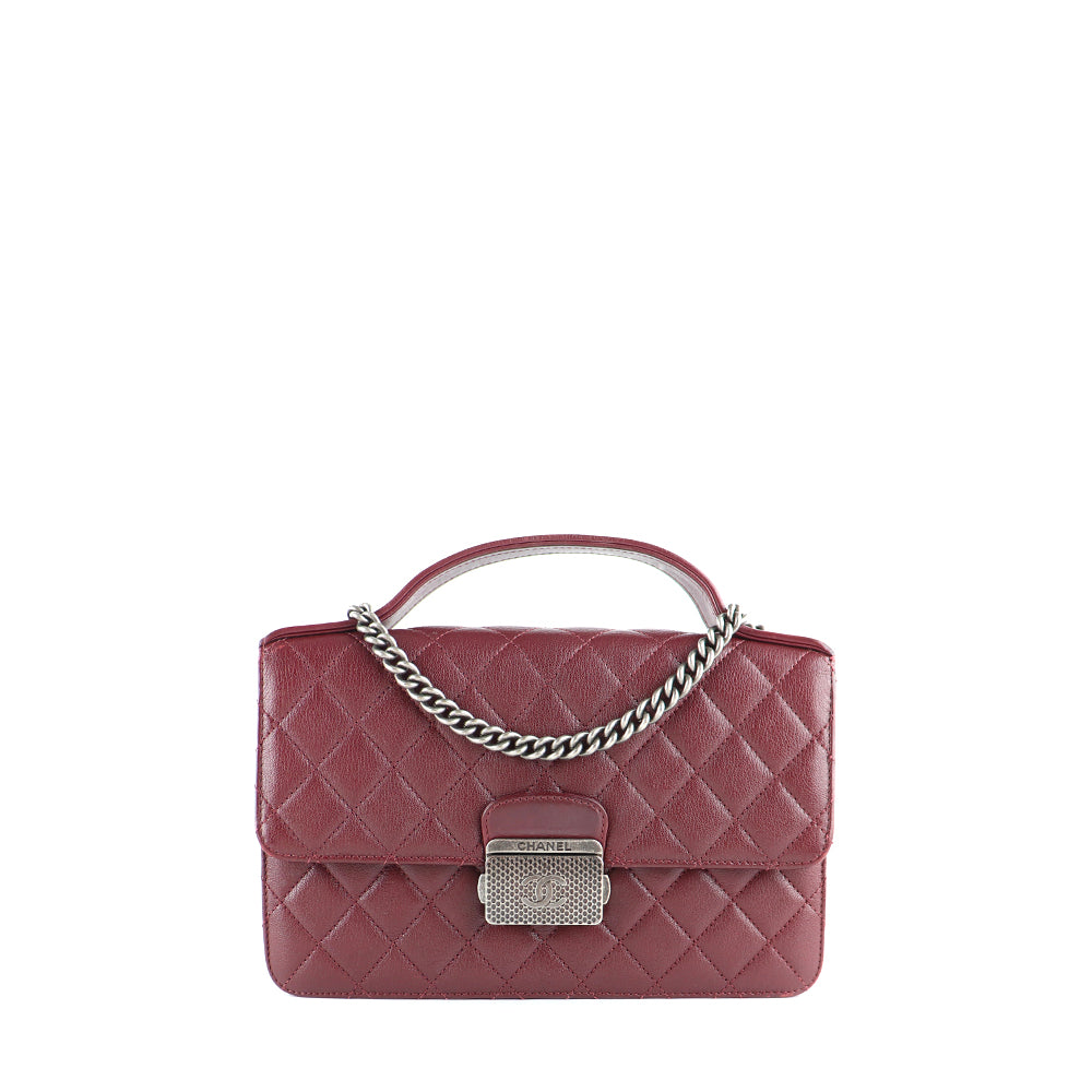 CHANEL - CC University shoulder bag in burgundy leather