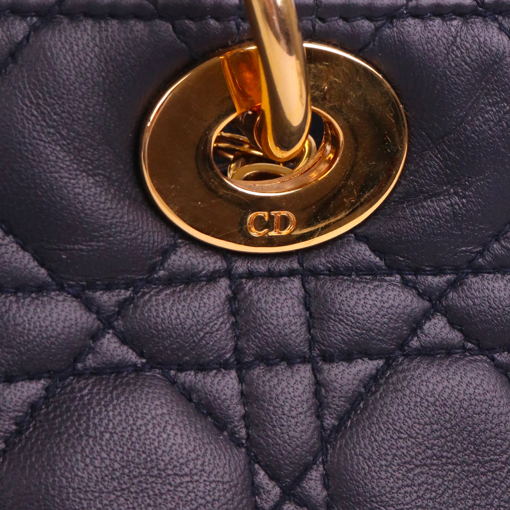 DIOR - Lady Dior medium handbag in vintage black leather