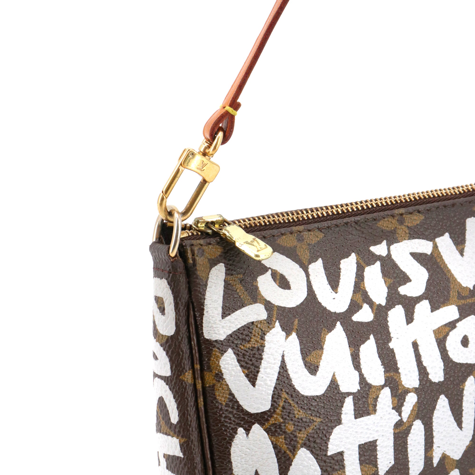 LOUIS VUITTON - Louis Vuitton x Stephen Sprouse Accessories Pouch in Graffiti Monogram Canvas