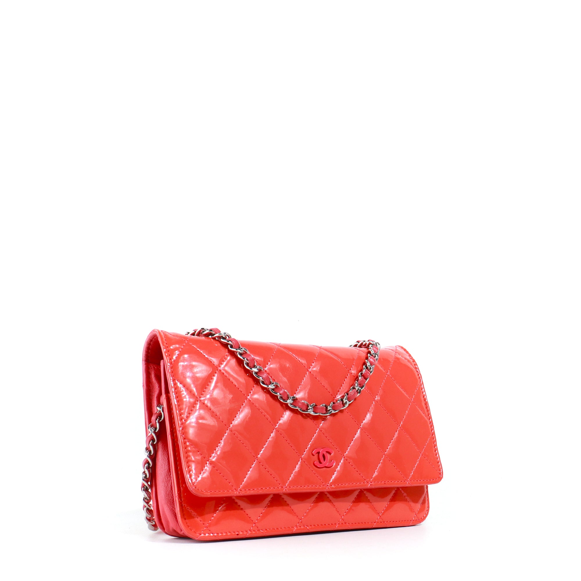 CHANEL - Sac Wallet On Chain Timeless en cuir verni rose
