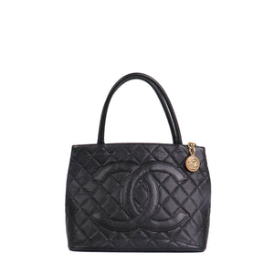 CHANEL - Tote bag in pink terrycloth and beach towel