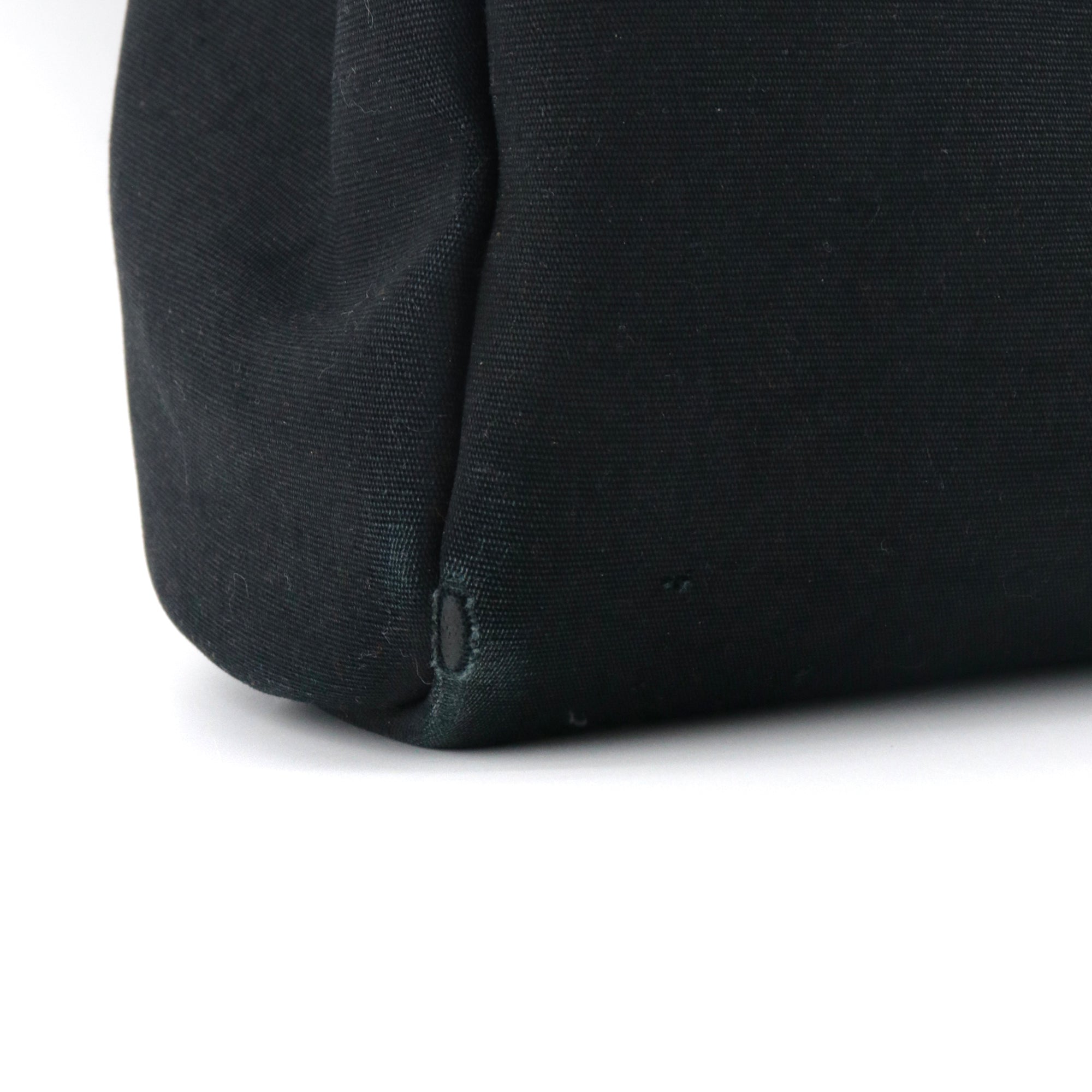 HERMÈS - Herbag 31 Zip sand bag