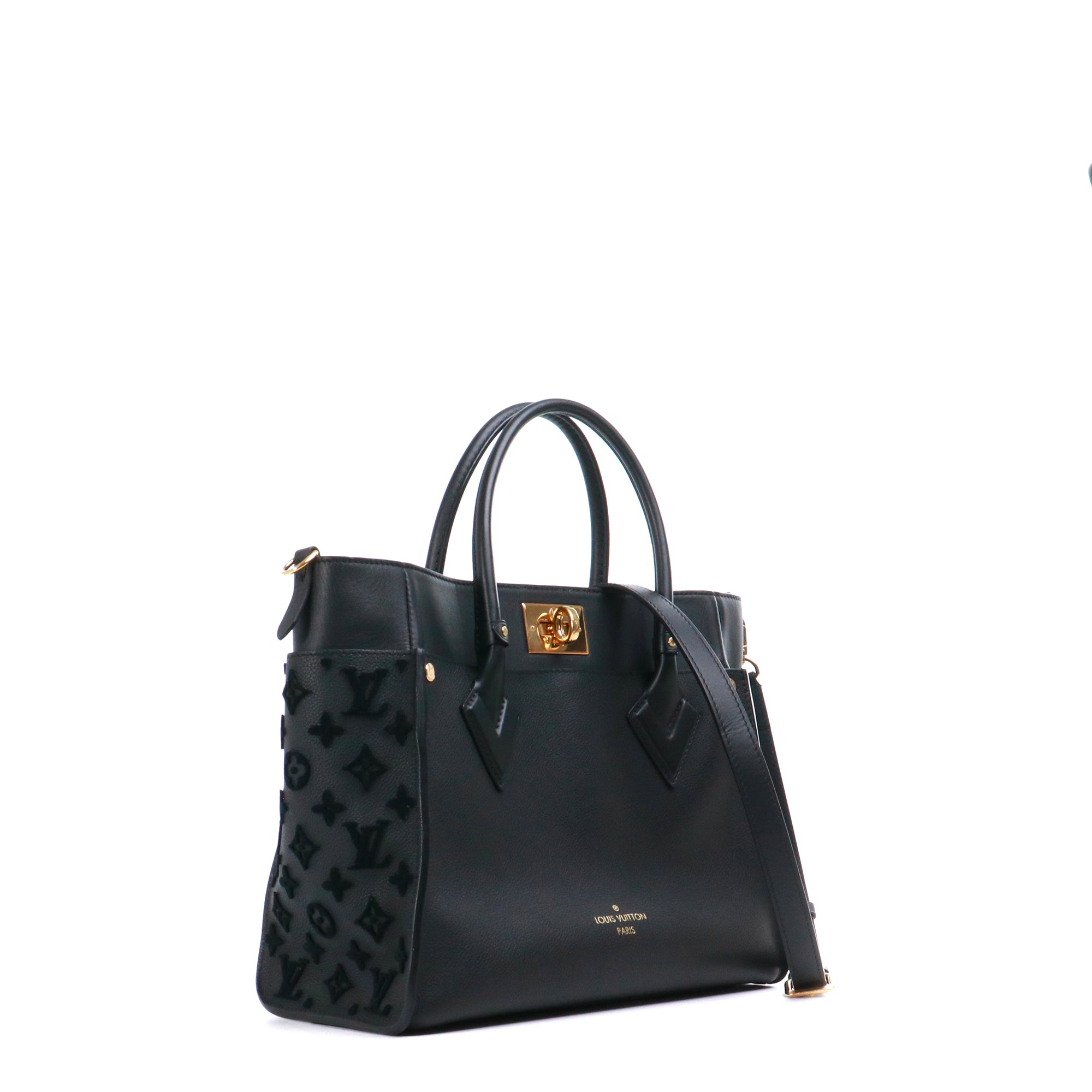 LOUIS VUITTON - Cabas My Side handbag in black grained leather