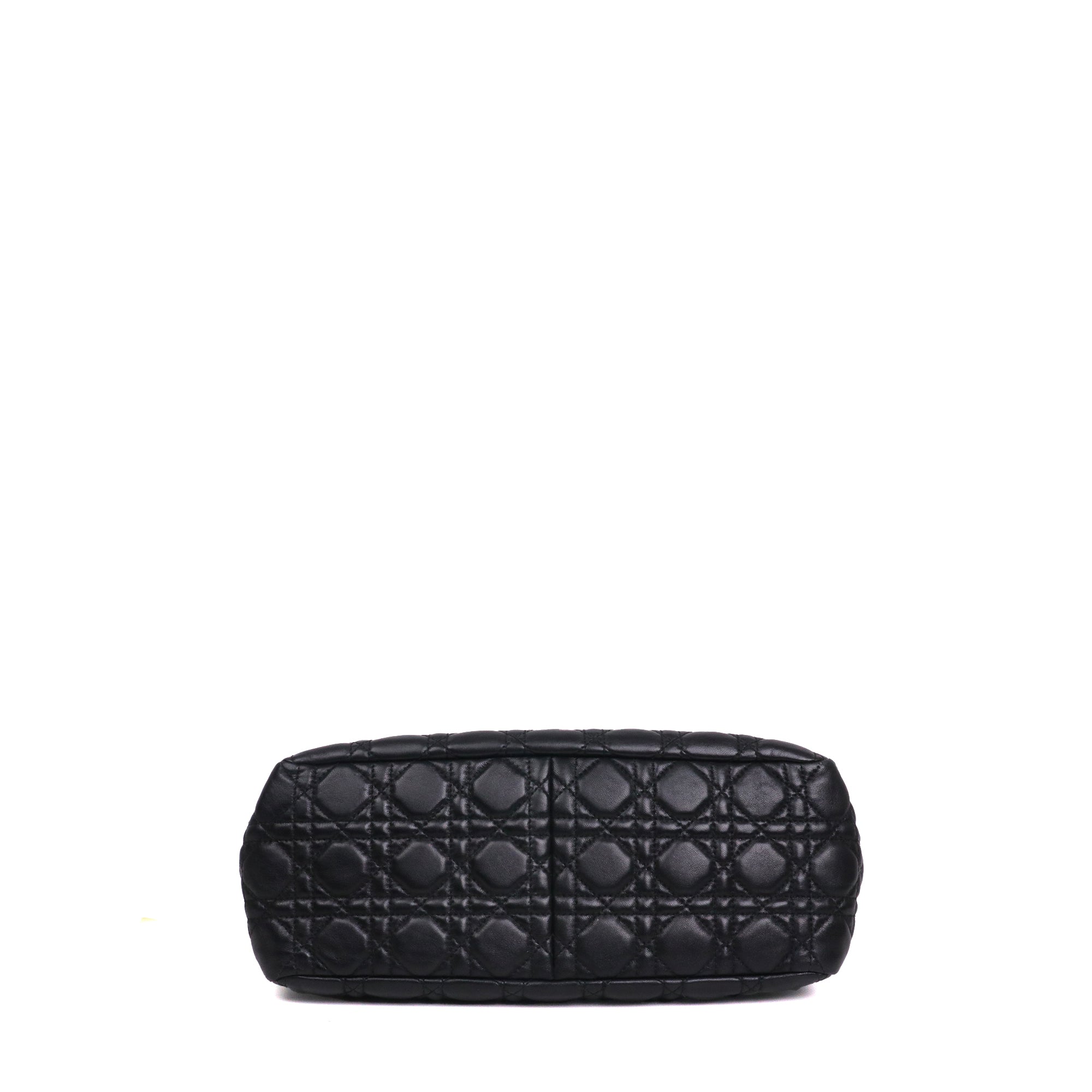 DIOR - Roller shoulder bag in navy blue grained leather