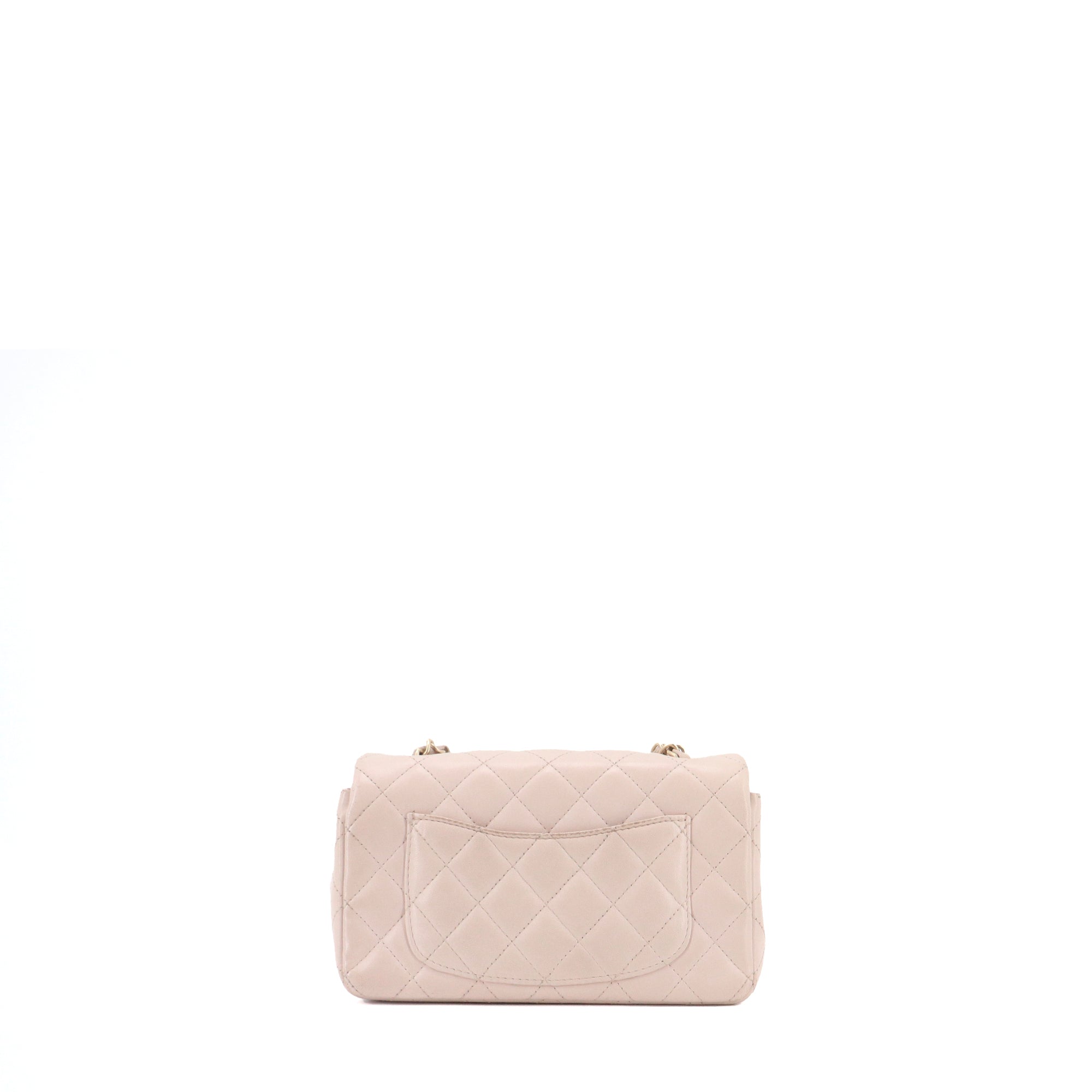 CHANEL - Sac à bandoulière Classique/Timeless Chanel mini rectangle en cuir beige