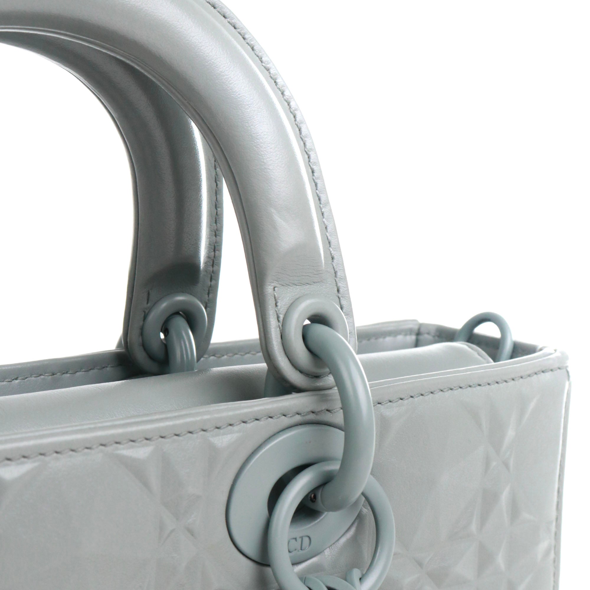 DIOR - Sac à bandoulière Lady D-Joy Dior en cuir cannage diamant gris