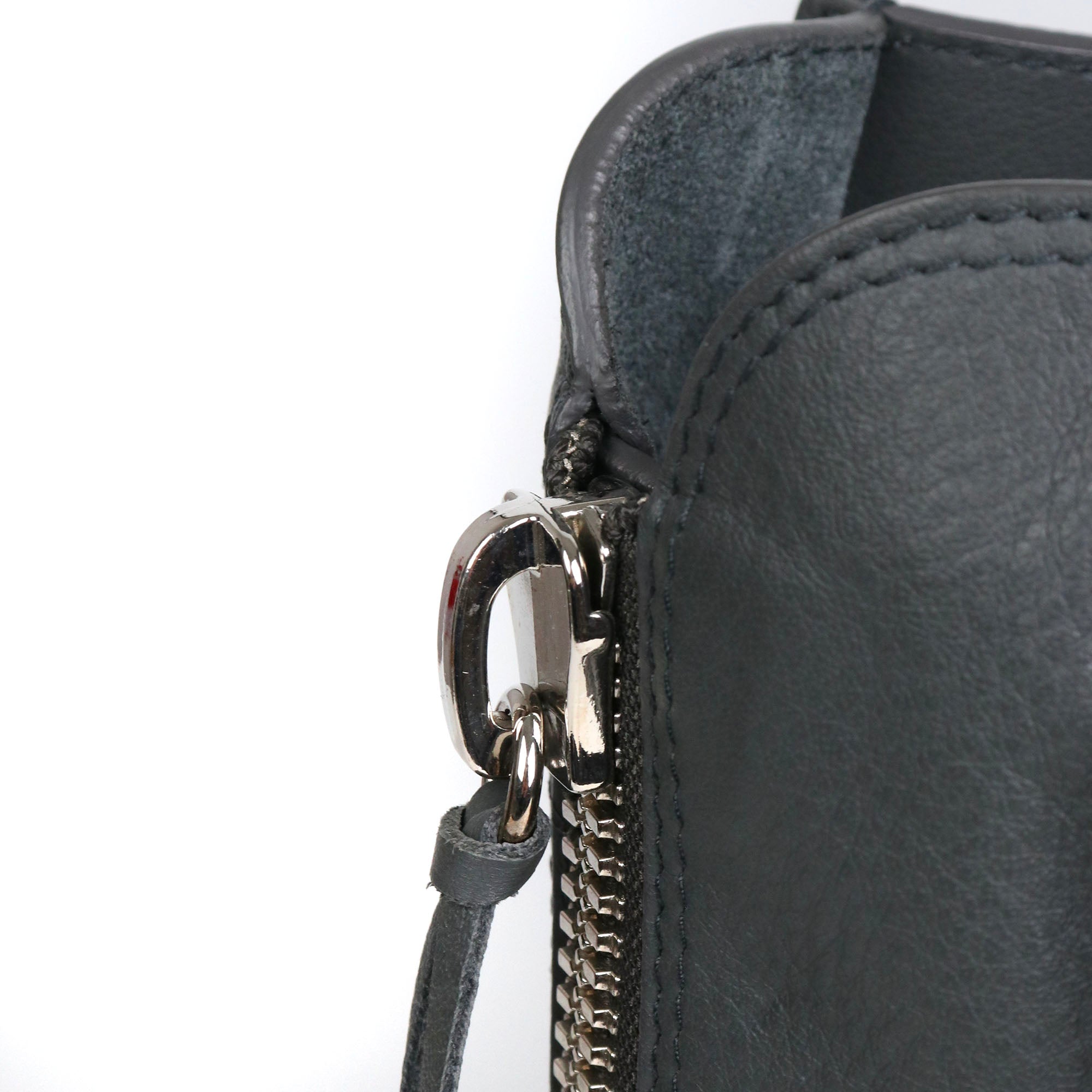 BALENCIAGA - Papier A4 shopping bag with shoulder strap in red leather
