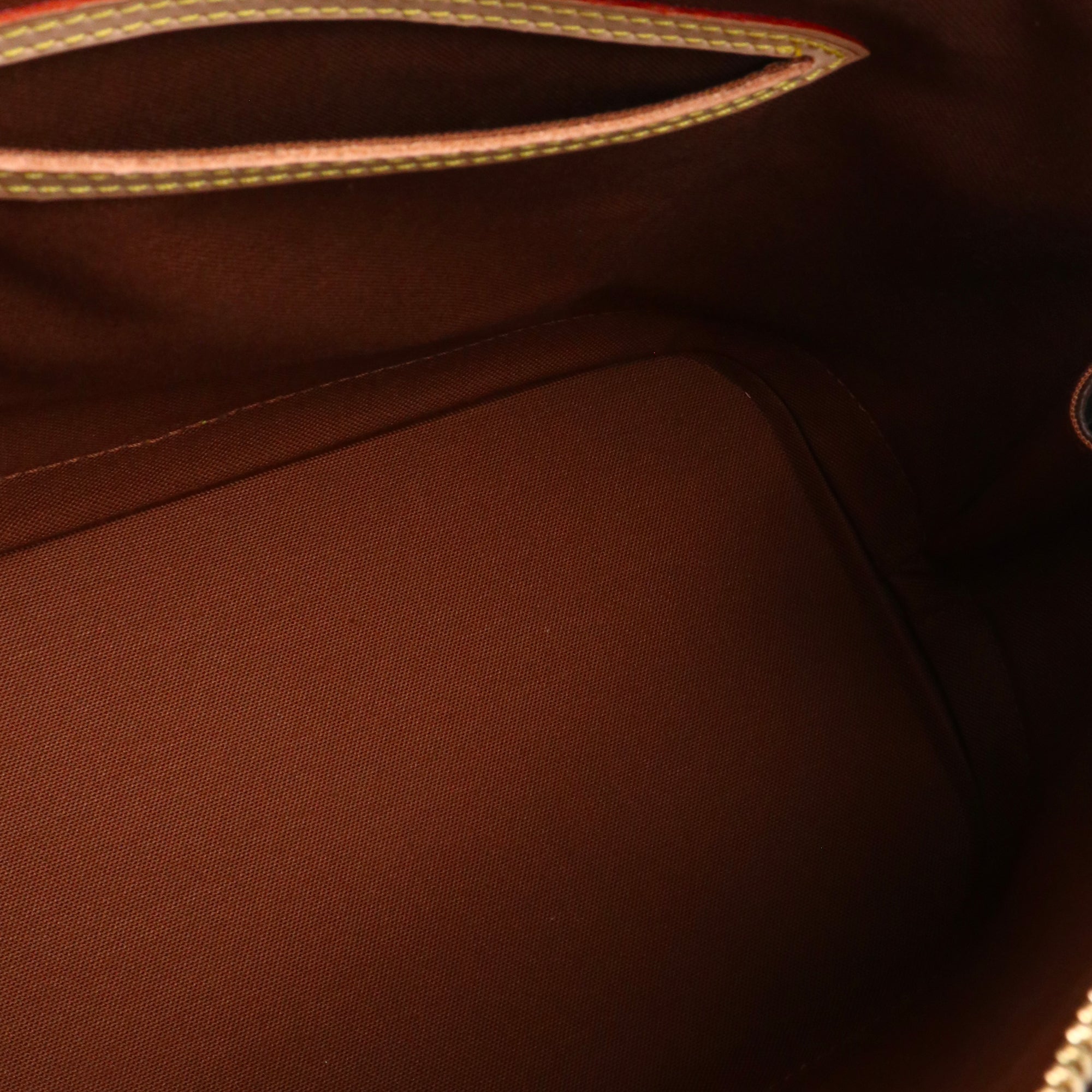 LOUIS VUITTON - Sac à main Alma PM Louis Vuitton en toile monogrammée